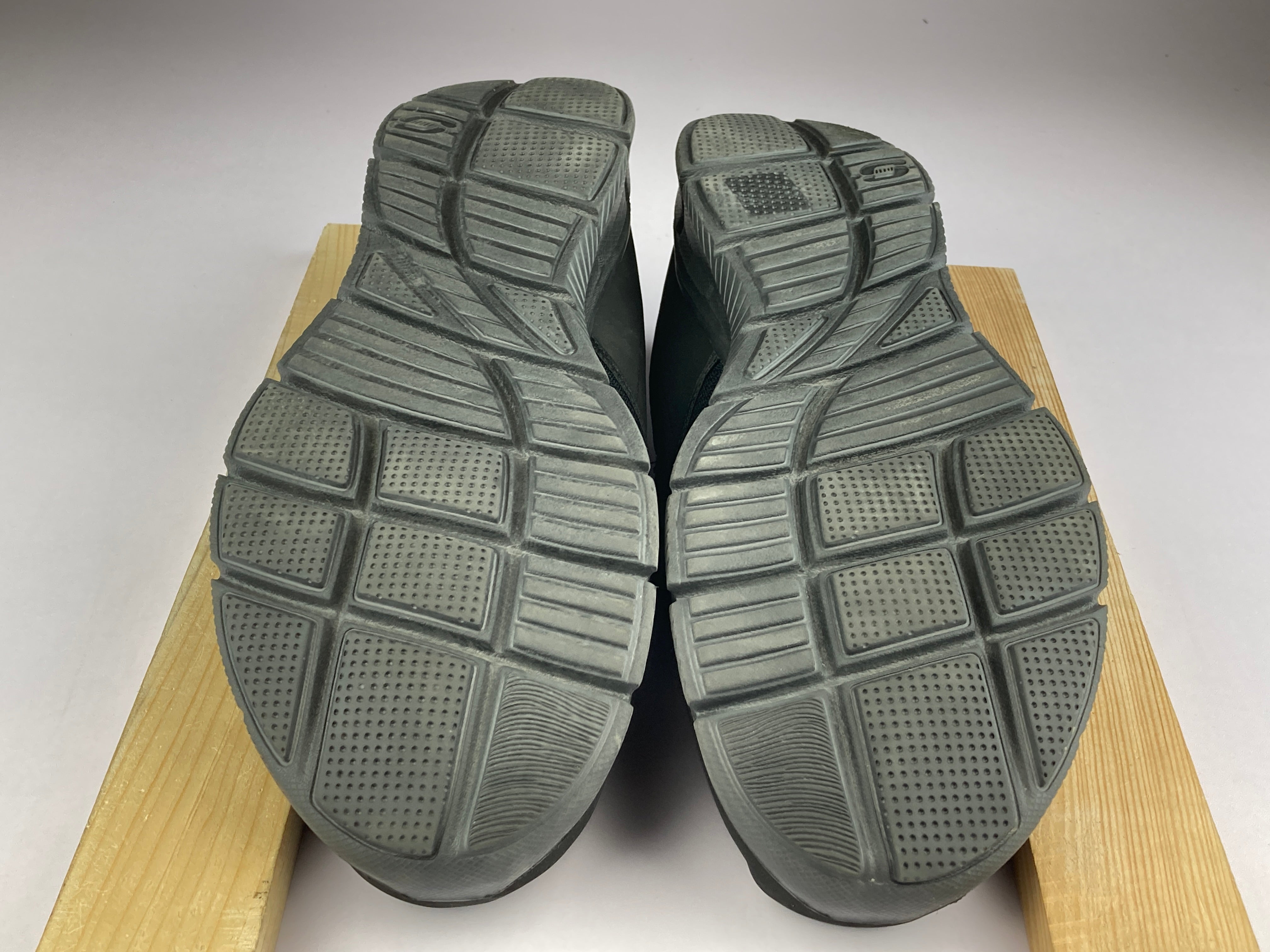 Skechers 51361ew sales