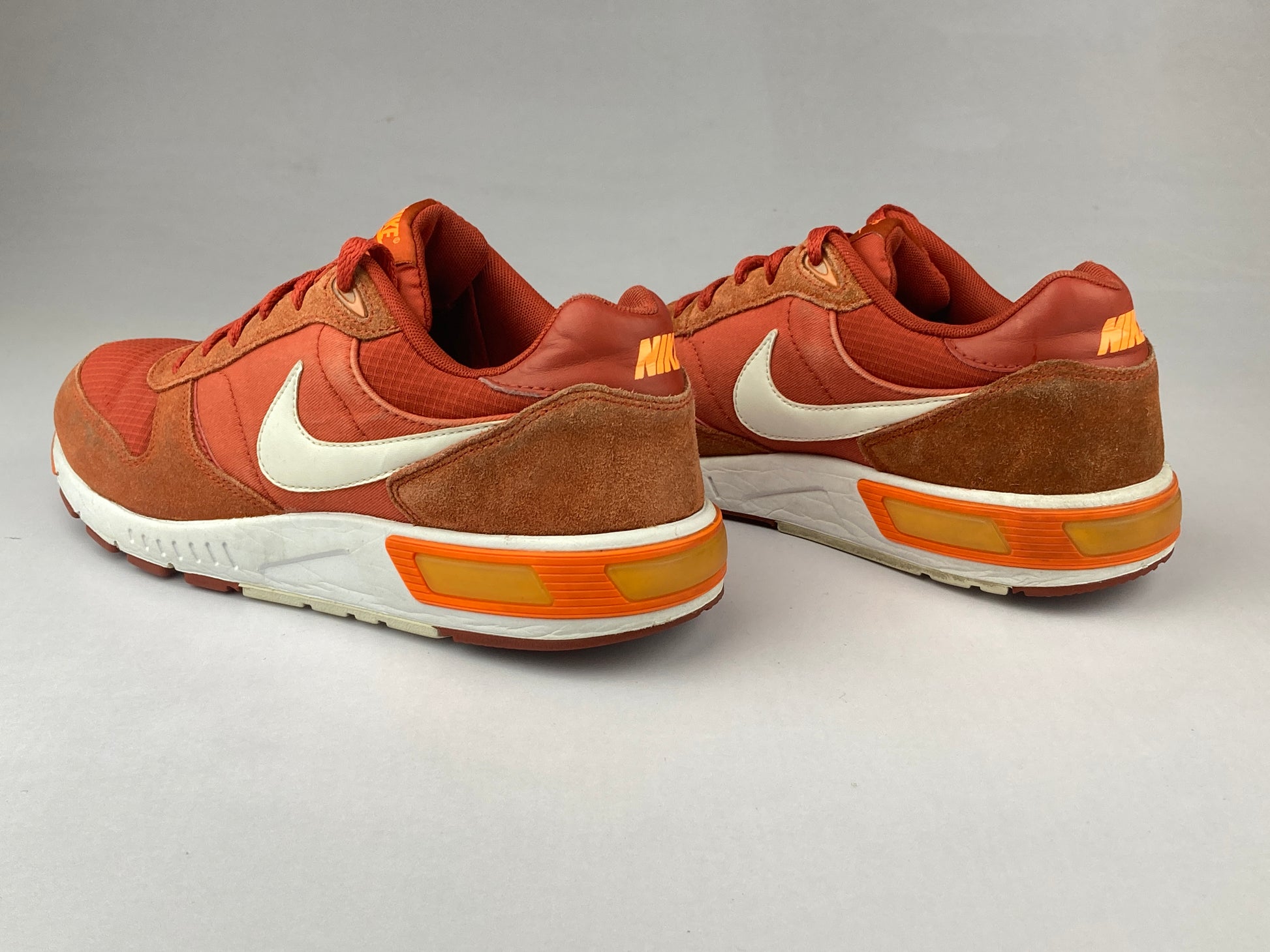 Shoes that are available online in Pakistan at athleticorner.com