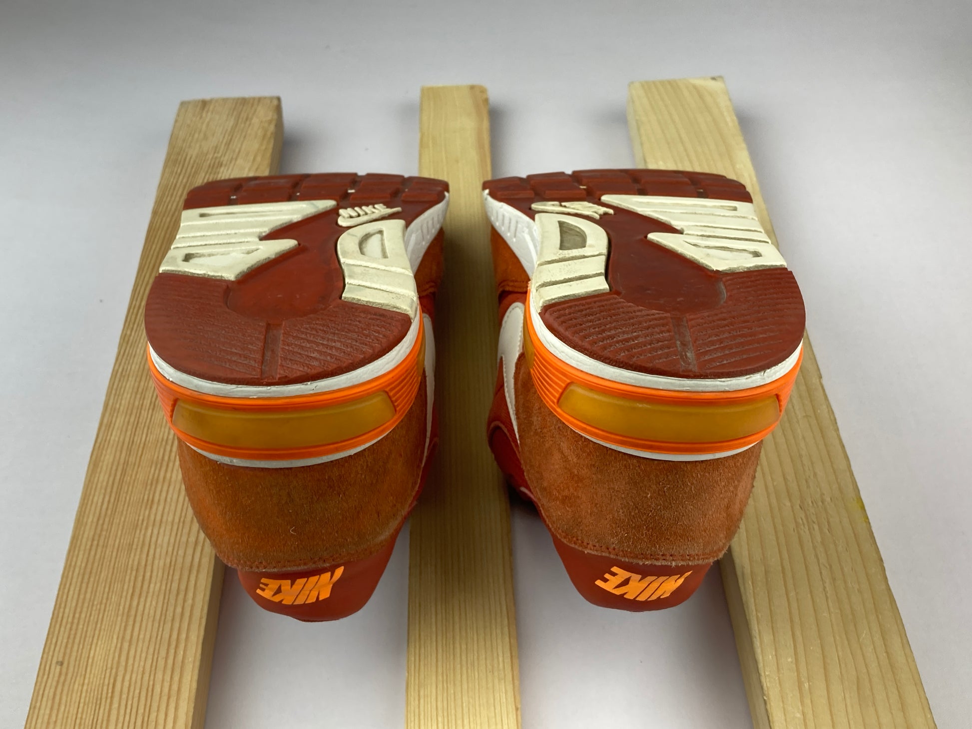 Shoes that are available online in Pakistan at athleticorner.com