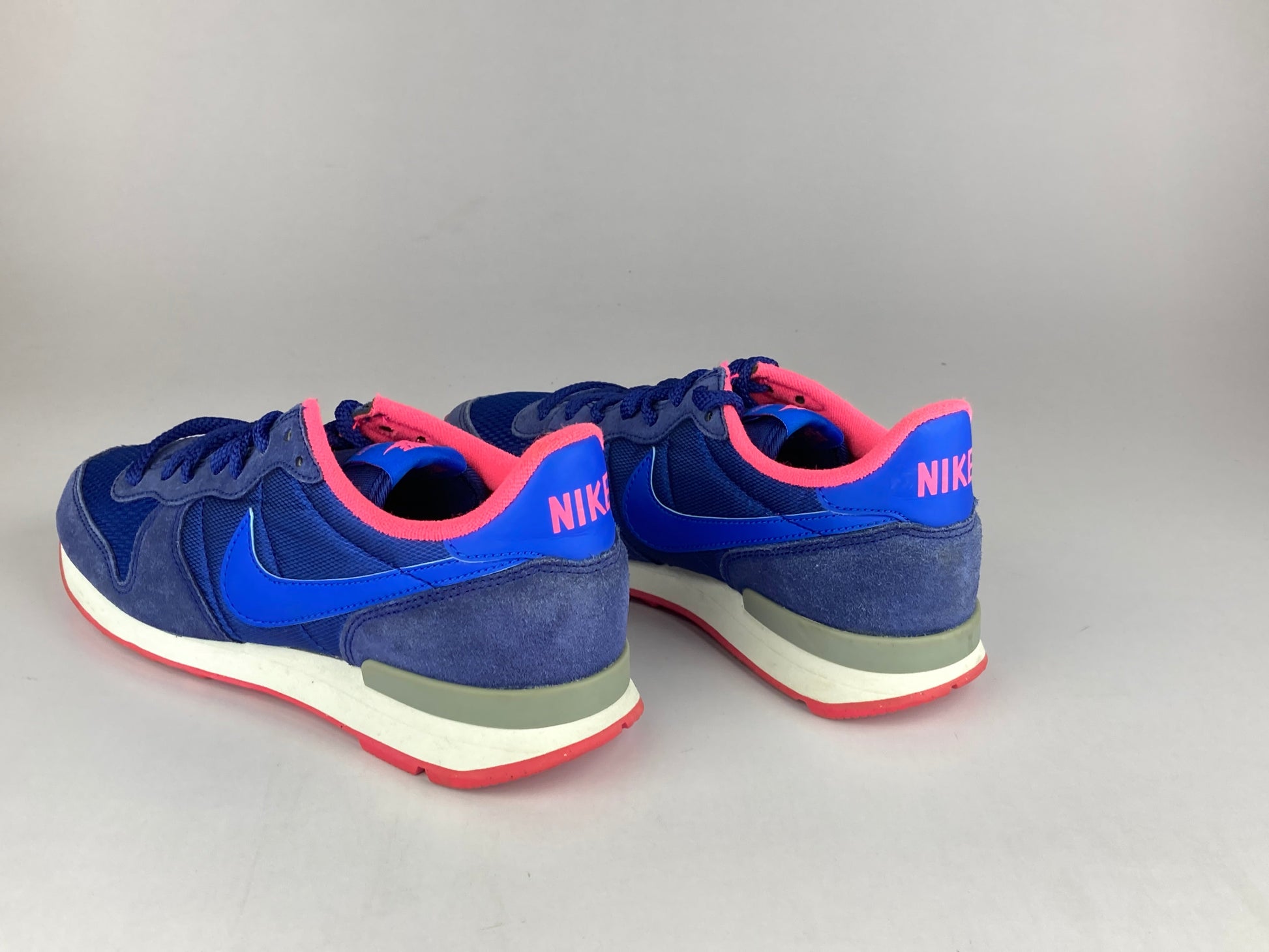Nike Wmns Internationalist 'Blue/Hyper pink' 629684-402-Sneakers-Athletic Corner