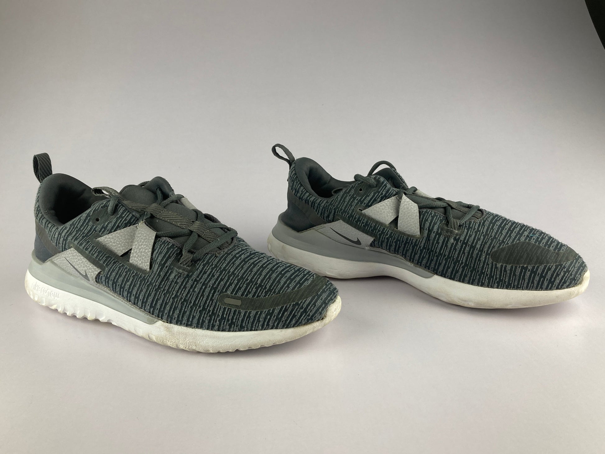 Nike Renew Arena ''Cool Grey/Dark Grey/Wolf Grey-Running-Athletic Corner