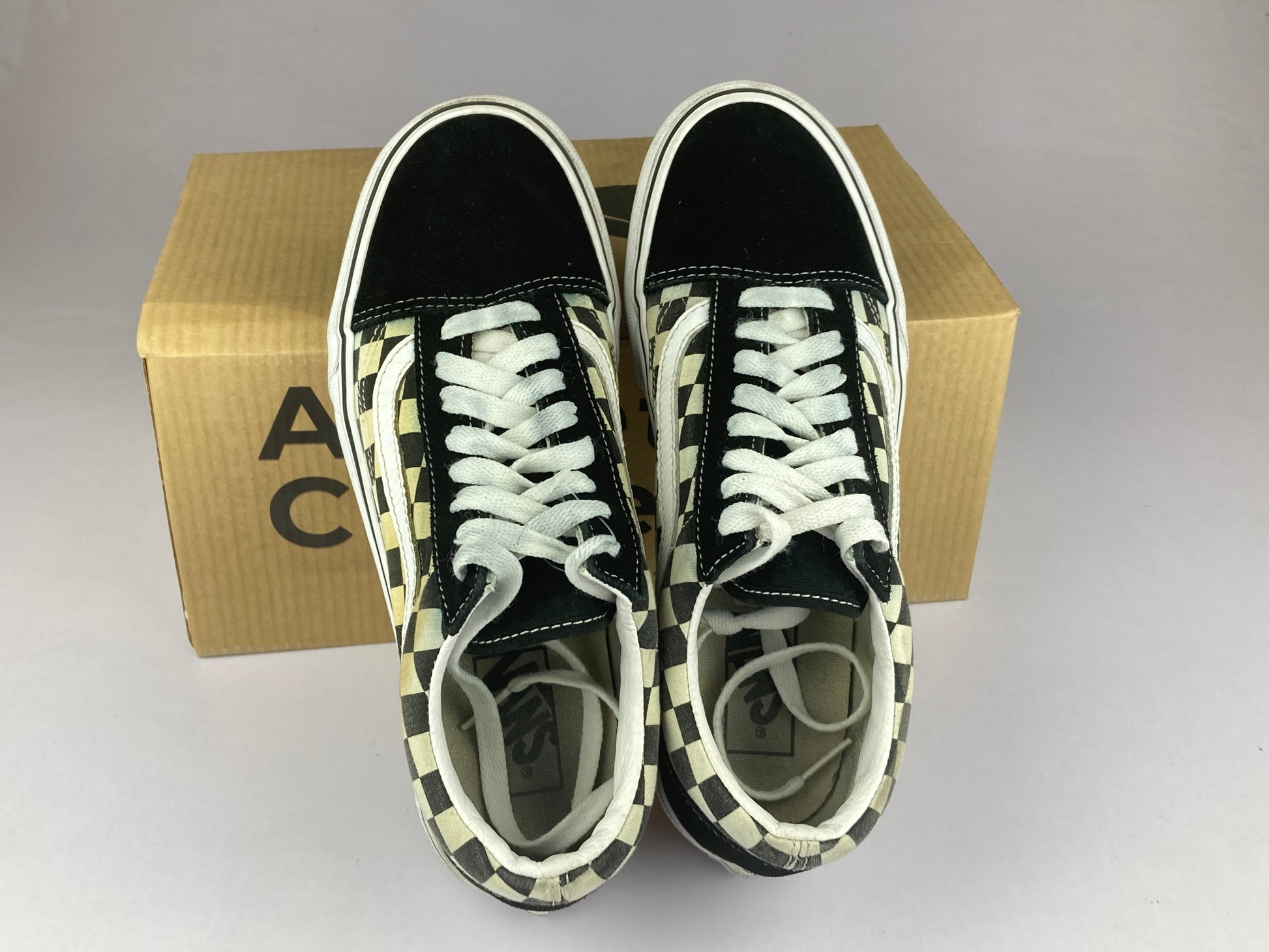 Shoes that are available online in Pakistan at athleticorner.com