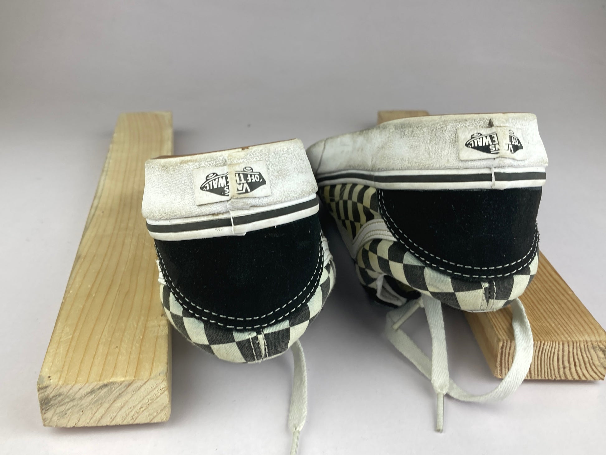 Shoes that are available online in Pakistan at athleticorner.com