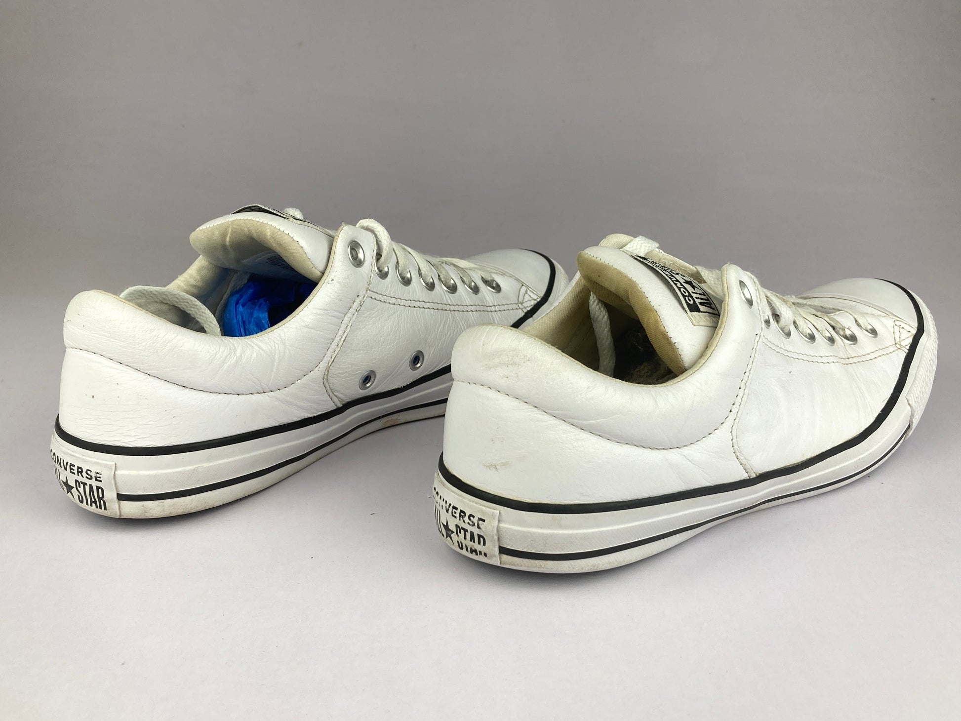 Shoes that are available online in Pakistan at athleticorner.com