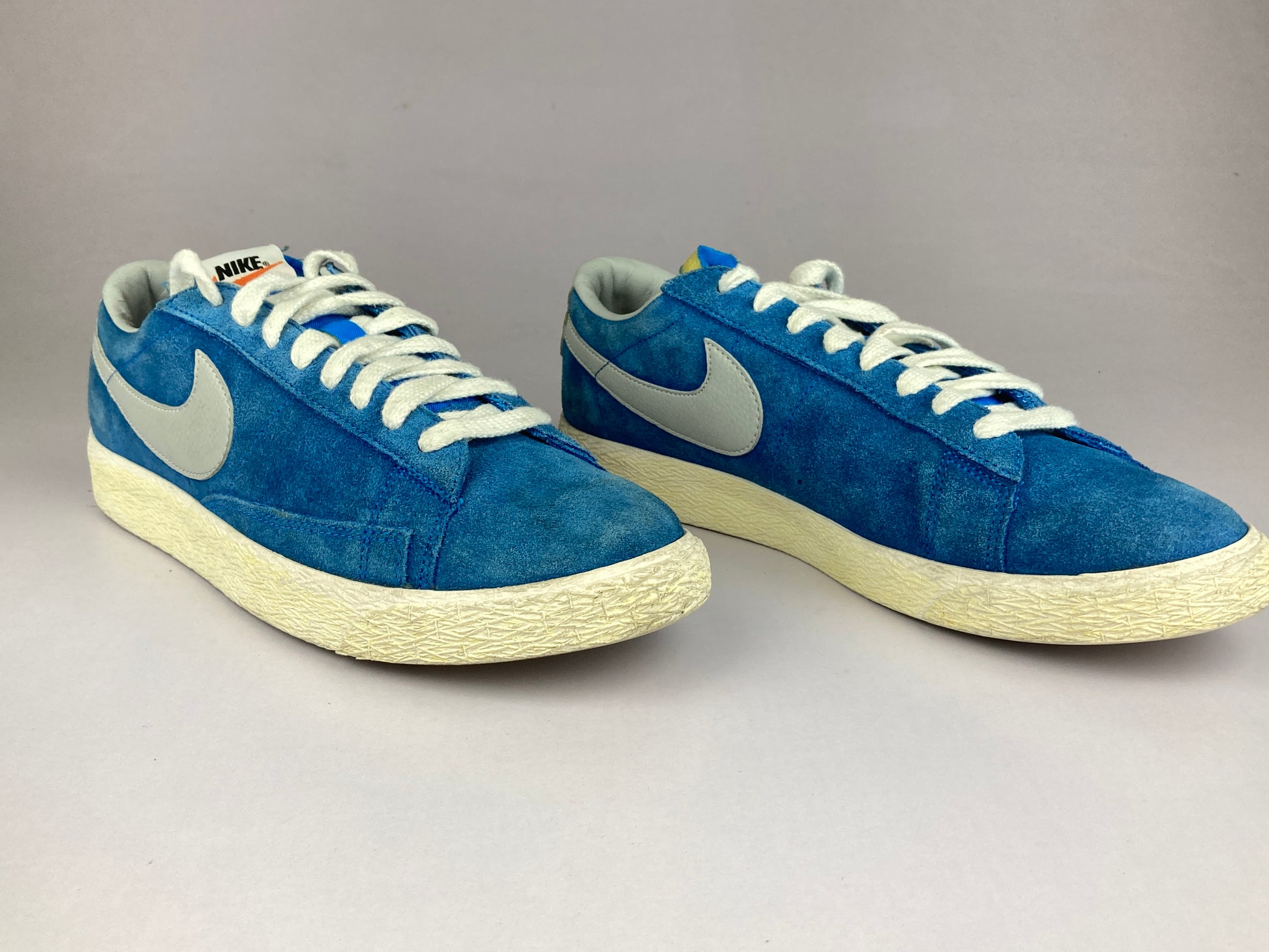 Shoes that are available online in Pakistan at athleticorner.com