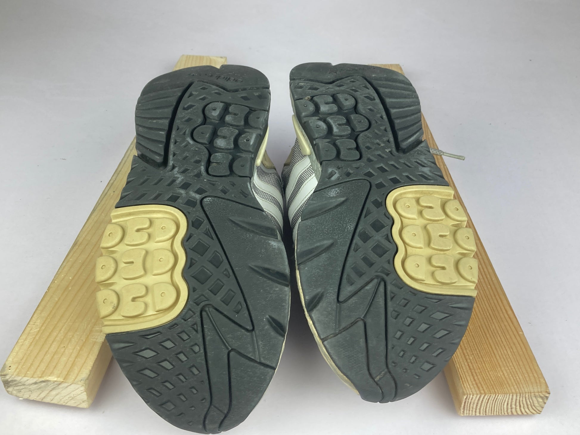 Shoes that are available online in Pakistan at athleticorner.com