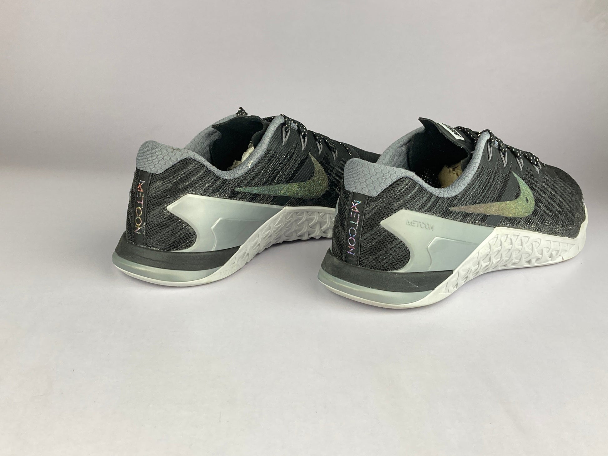 Nike Wmns Metcon 3 'Metallic' 922880-001-Sneakers-Athletic Corner