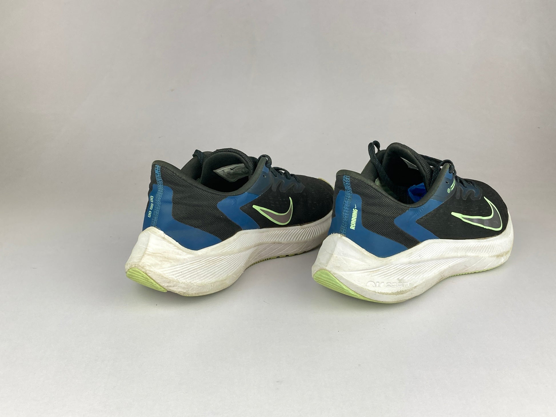 Nike Wmns Zoom Winflo 7 'Black/Vapor Green' CJ0302-003-Running-Athletic Corner