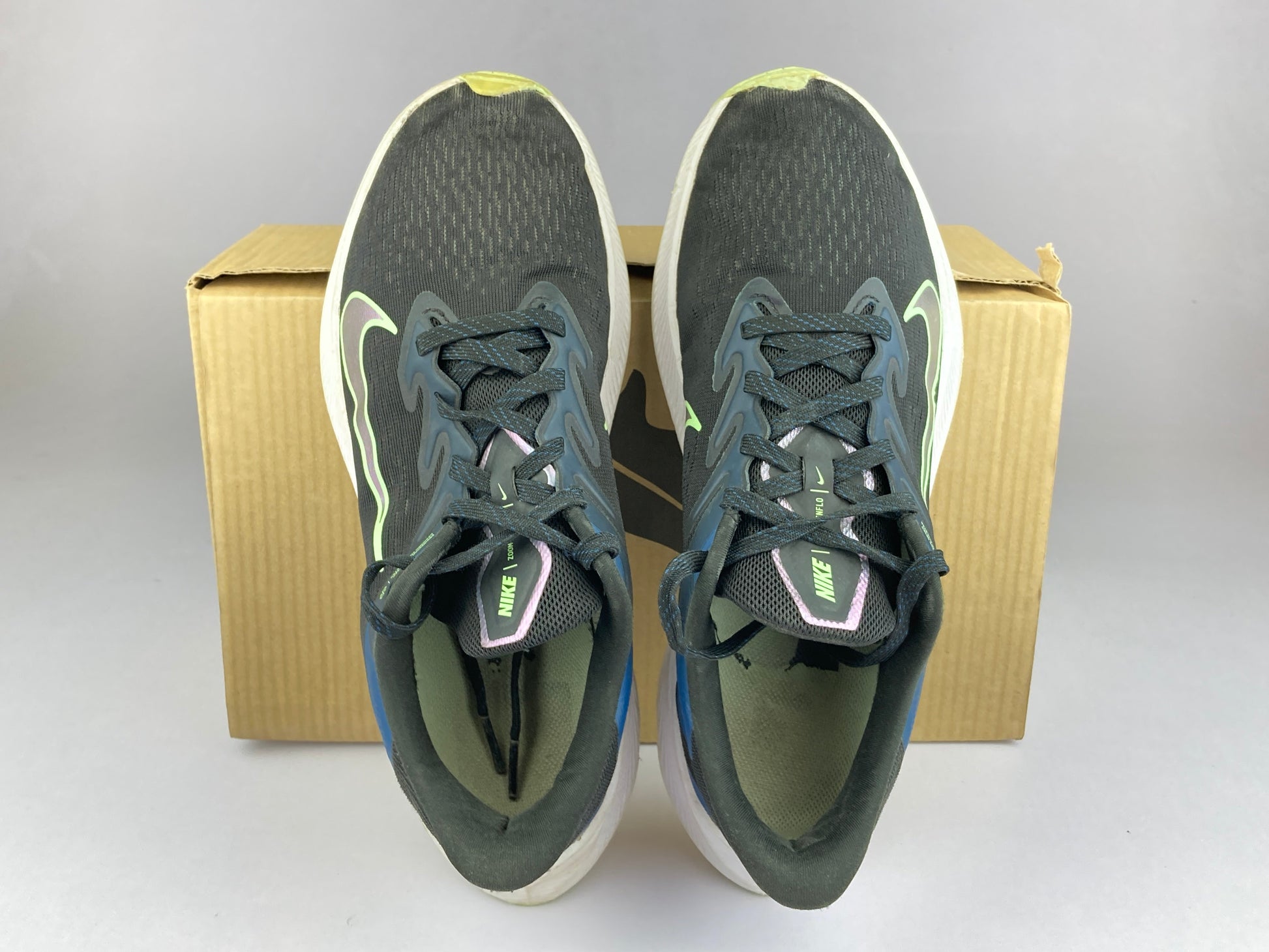 Nike Wmns Zoom Winflo 7 'Black/Vapor Green' CJ0302-003-Running-Athletic Corner