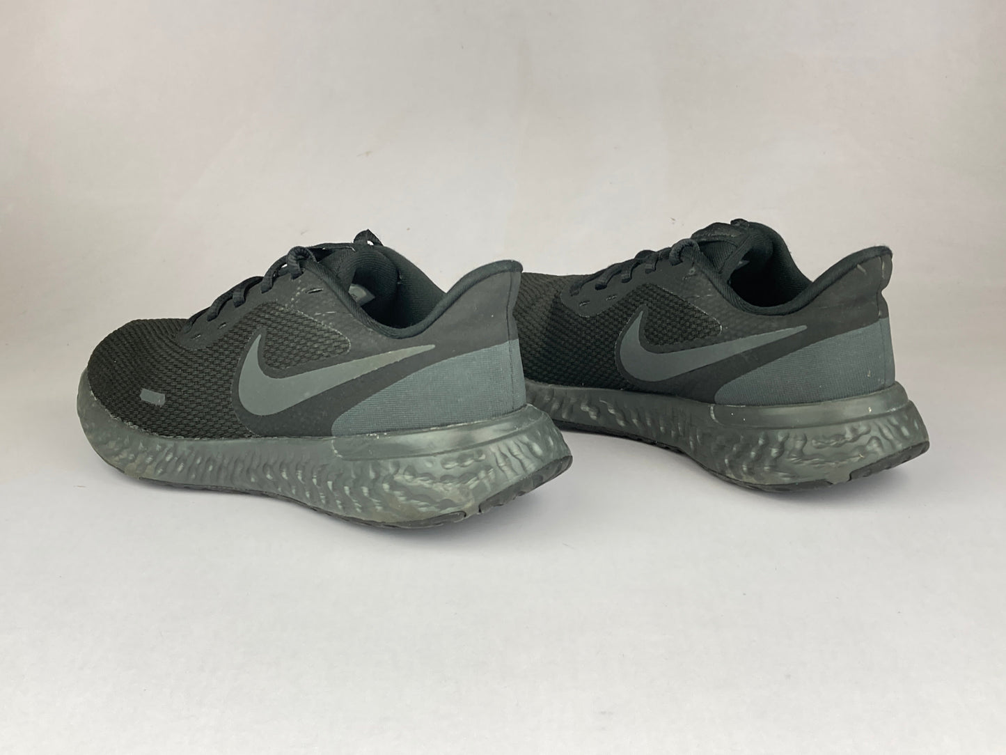Nike Wmns Revolution 5 Black BQ3207-001-Sneakers-Athletic Corner