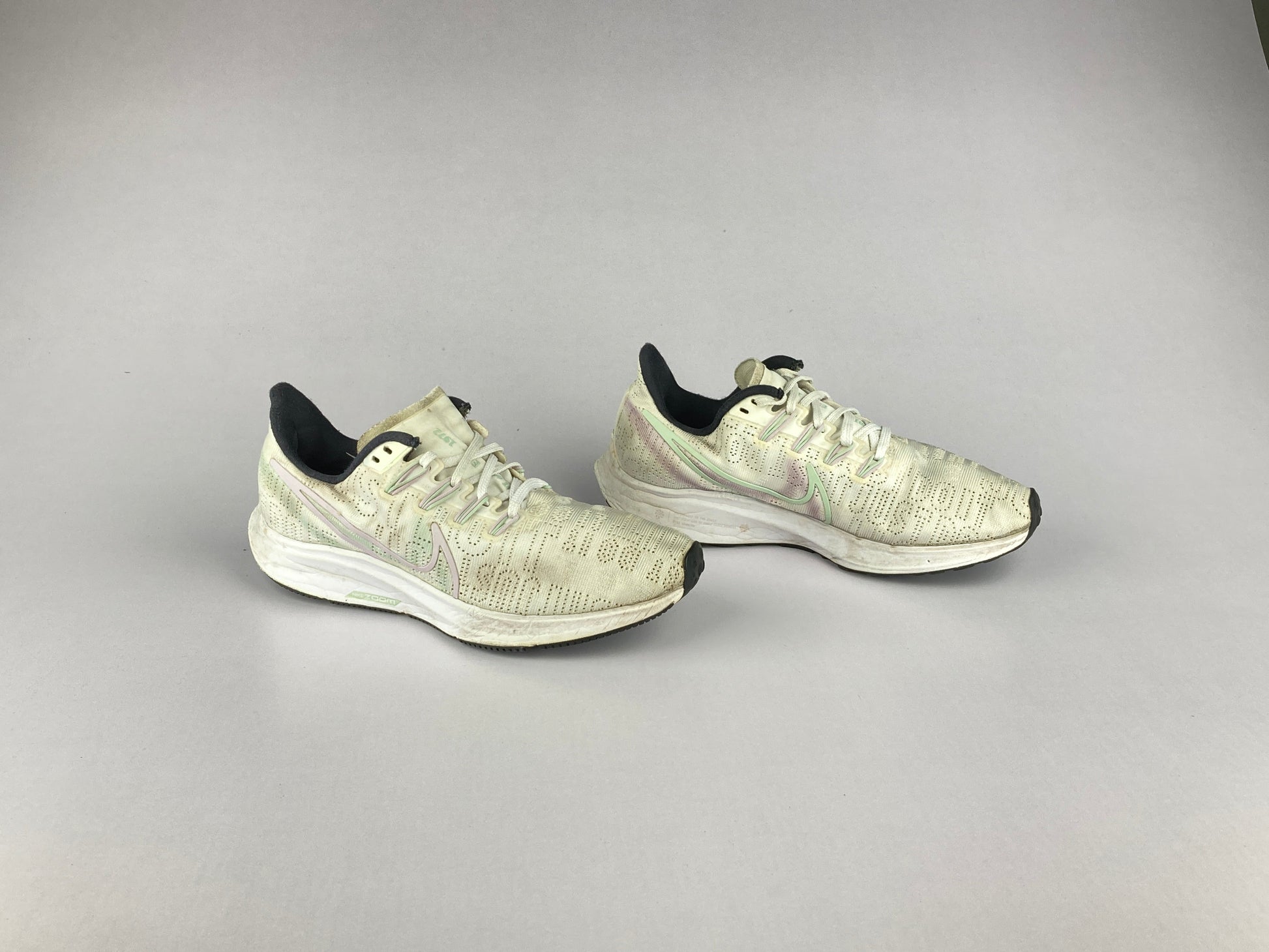 Nike Wmns Air Zoom Pegasus 36 Premium 'White/Iced Lilac/Black'-Running-Athletic Corner