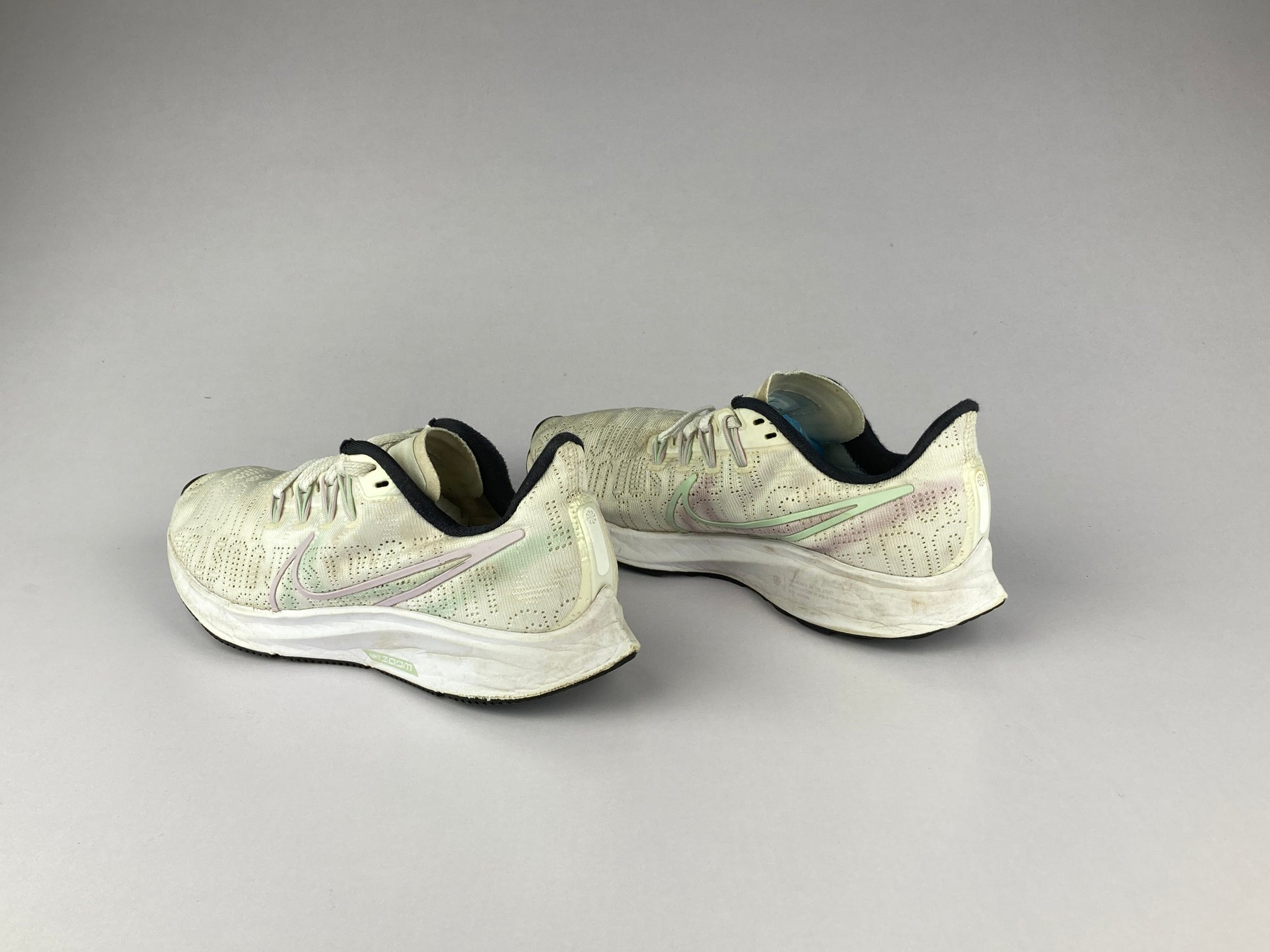 Nike Wmns Air Zoom Pegasus 36 Premium 'White/Iced Lilac/Black'-Running-Athletic Corner