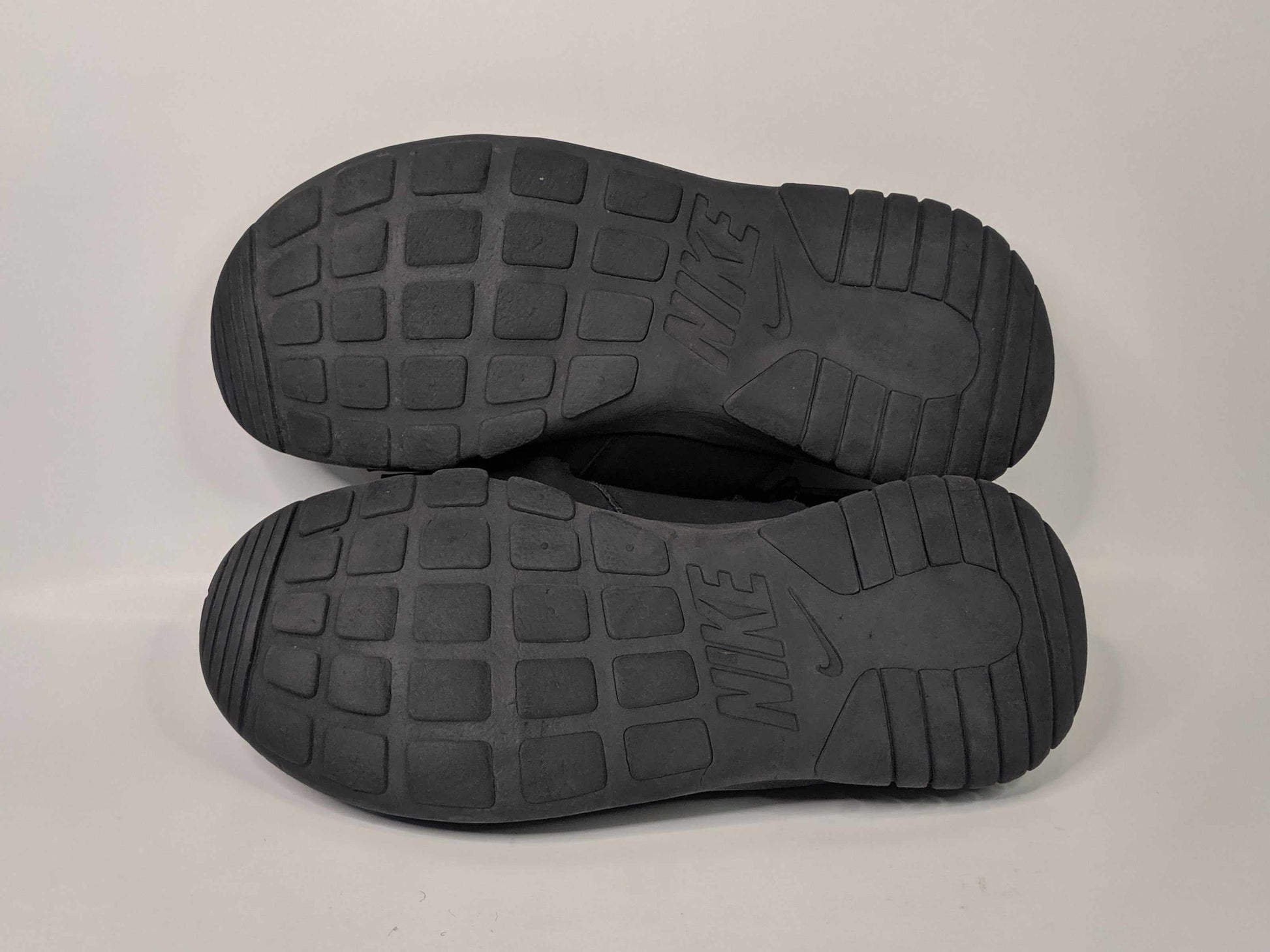 Nike Tanjun Sandal-Sneakers-Athletic Corner