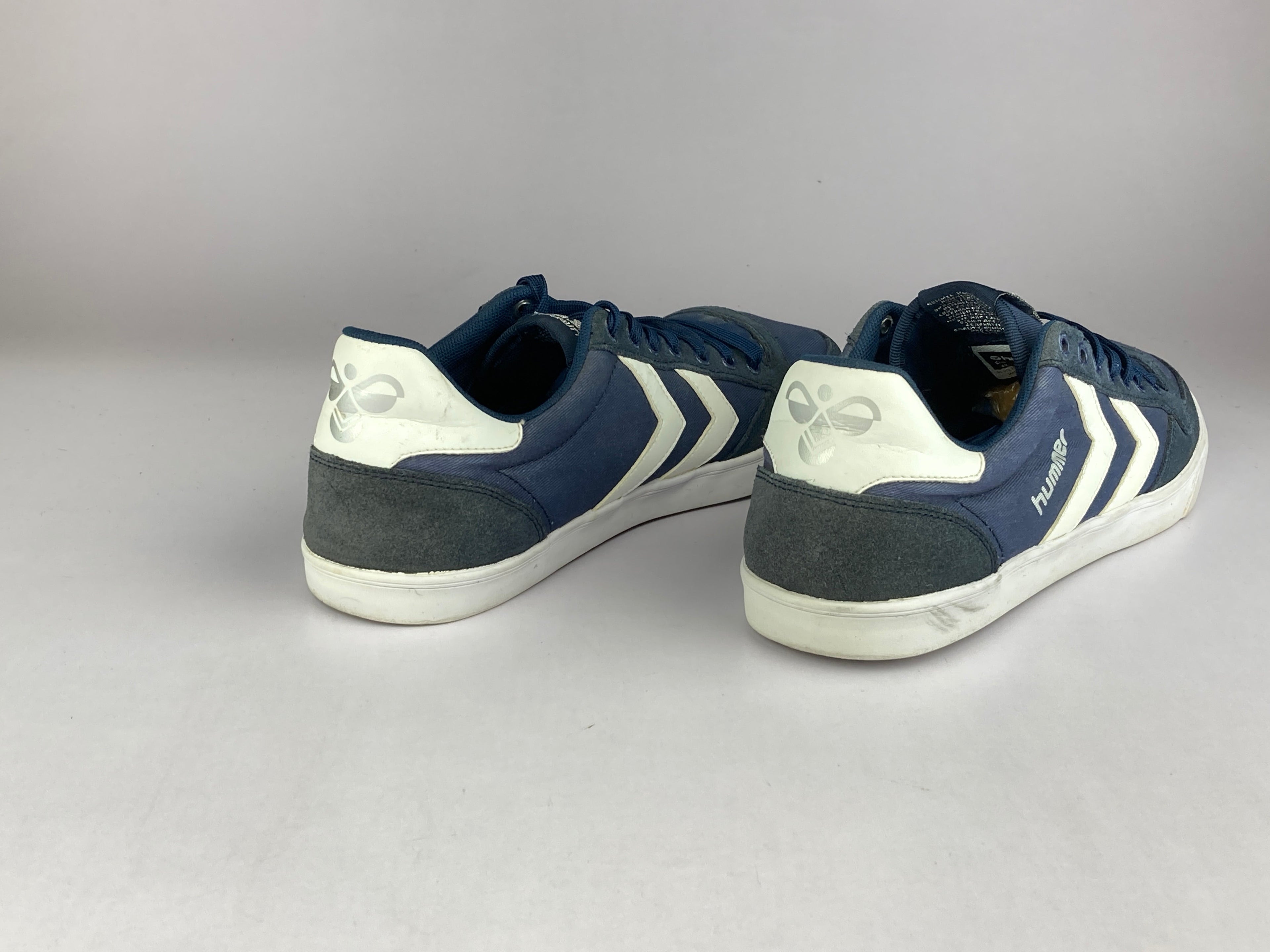 Hummel Wmns Slimmer Stadil Low 'Navy/White'-Sneakers-Athletic Corner