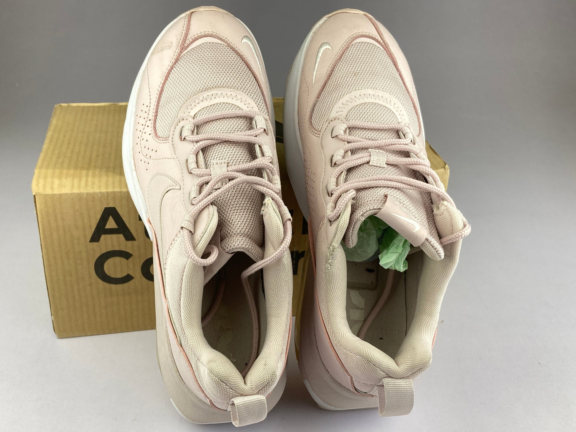 Nike Court Wmns Air Zoom Vapor Pro 'White/Metallic Silver'-Running-Athletic Corner