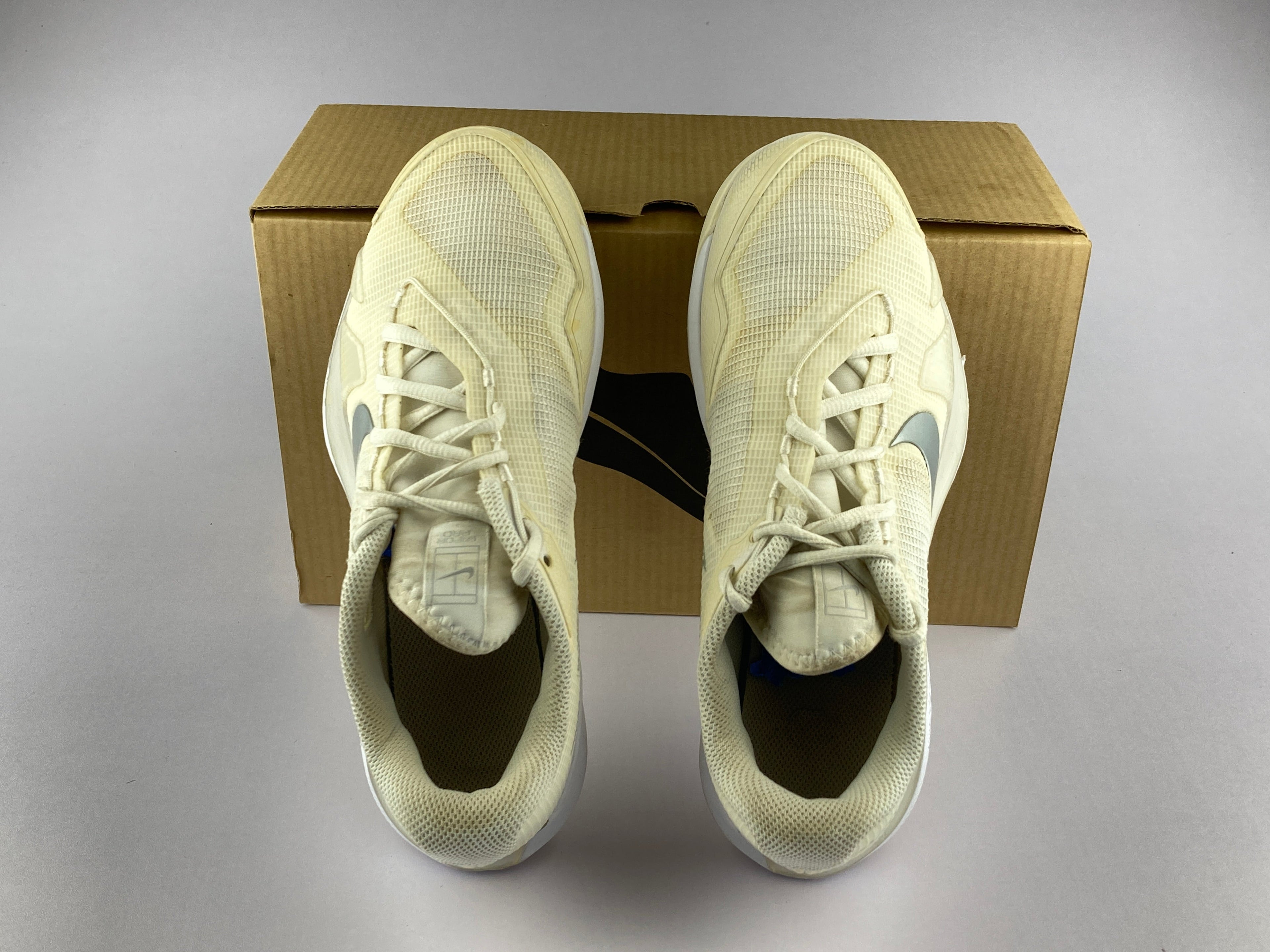Nike Court Wmns Air Zoom Vapor Pro 'White/Metallic Silver'-Running-Athletic Corner