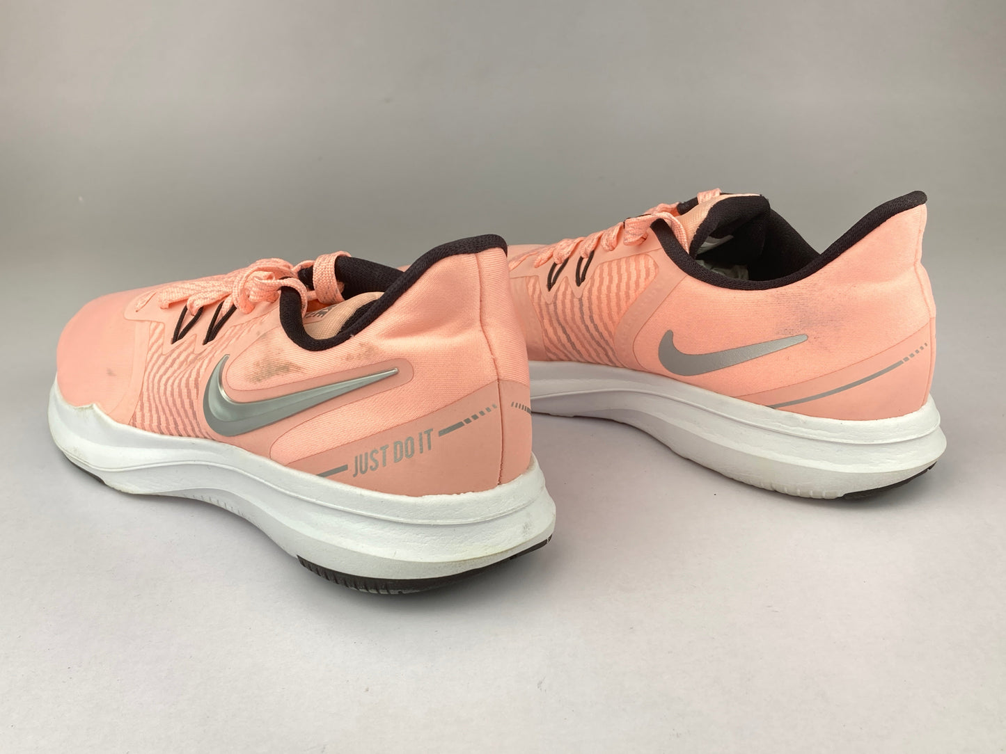 Nike Wmns In-Season Tr 8 'Pink/White' AA7773 600-Running-Athletic Corner