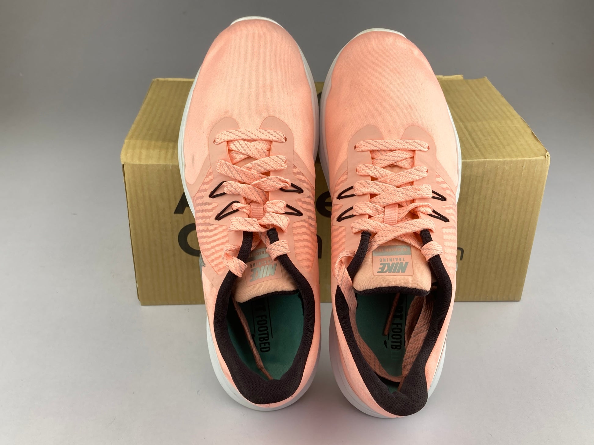 Nike Wmns In-Season Tr 8 'Pink/White' AA7773 600-Running-Athletic Corner