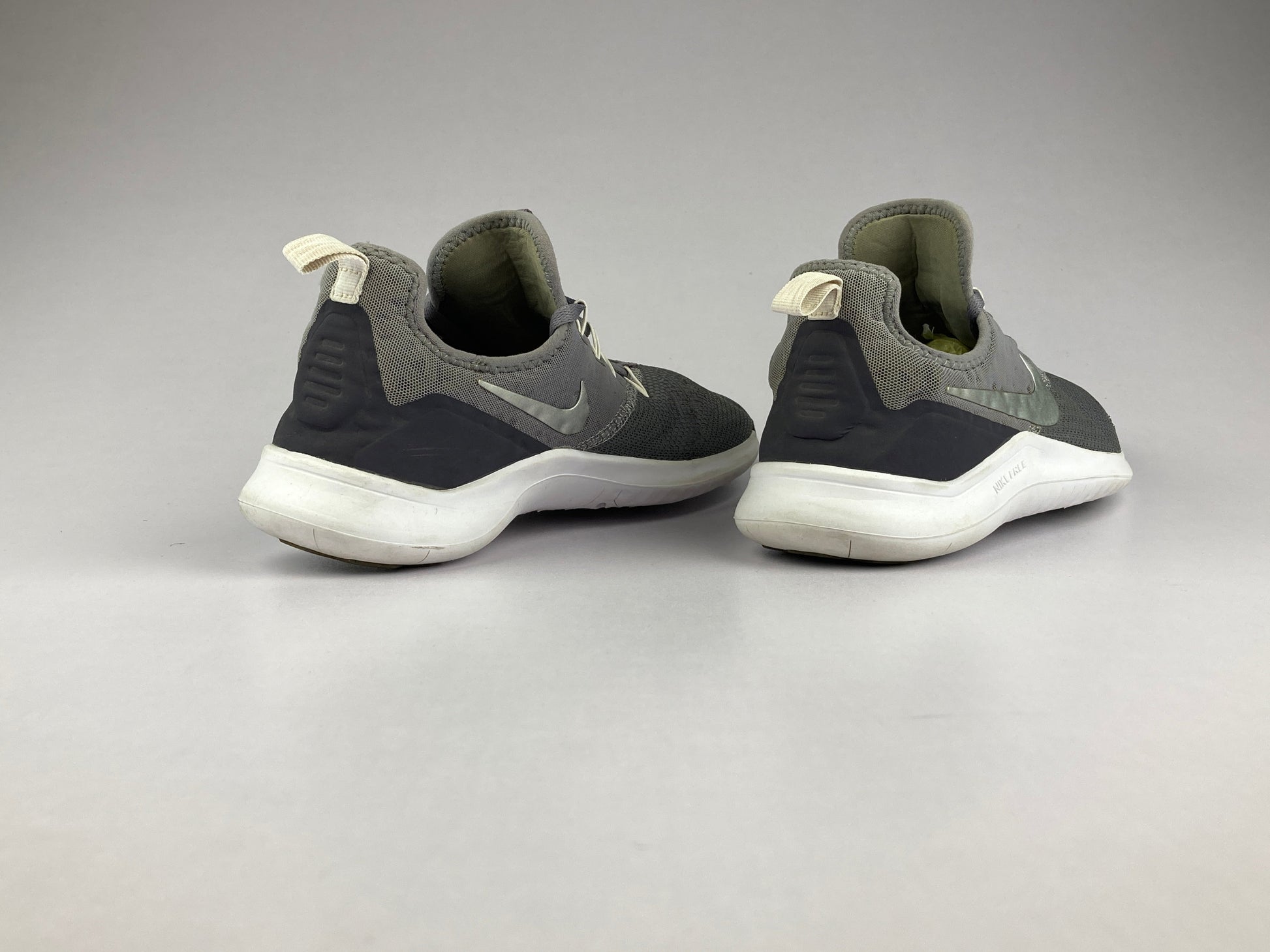 Nike Free TR Trainer 8 wmns 'Gunsmoke'-Running-Athletic Corner
