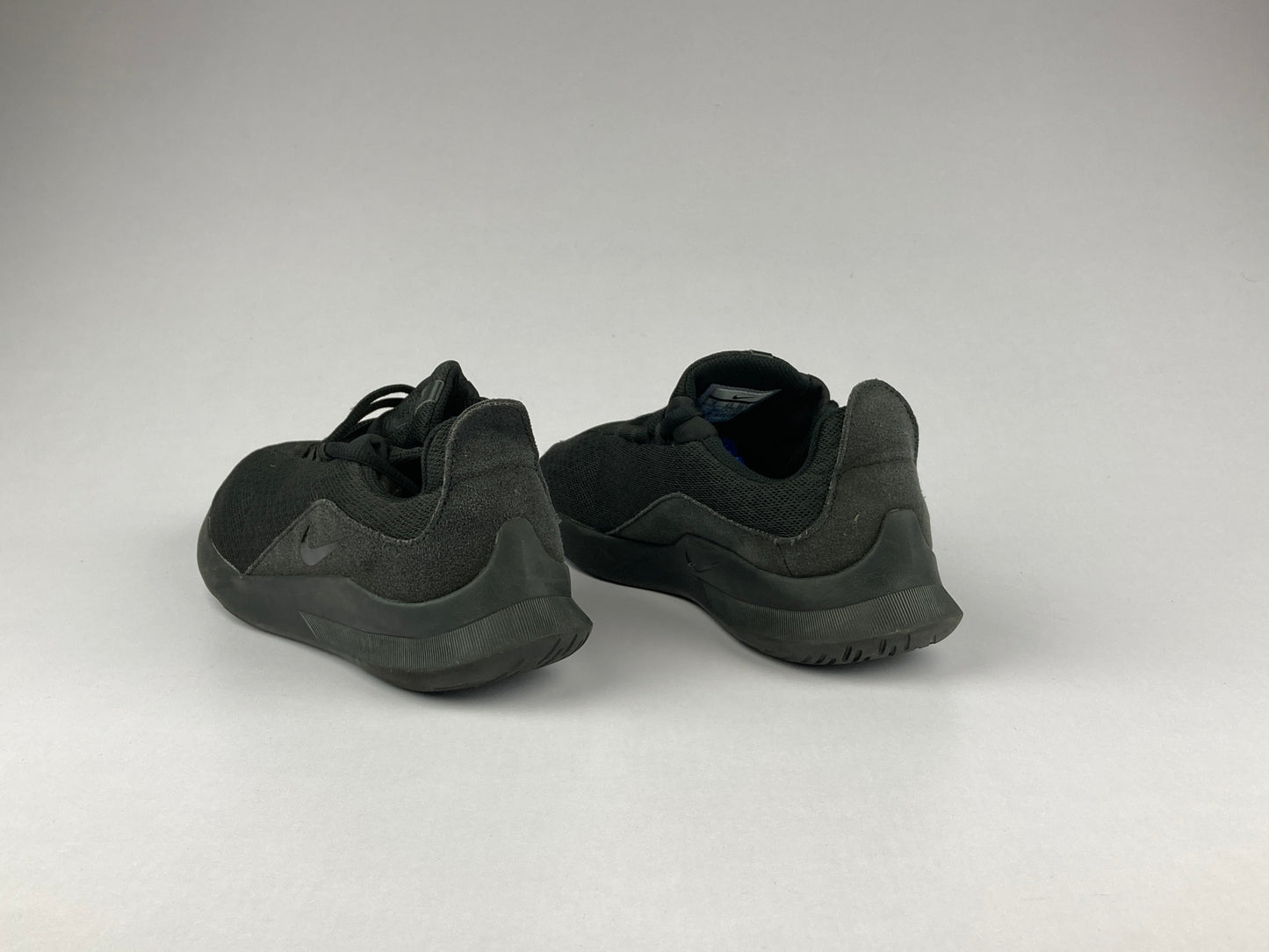 Nike Wmns Viale 'Black'-Running-Athletic Corner