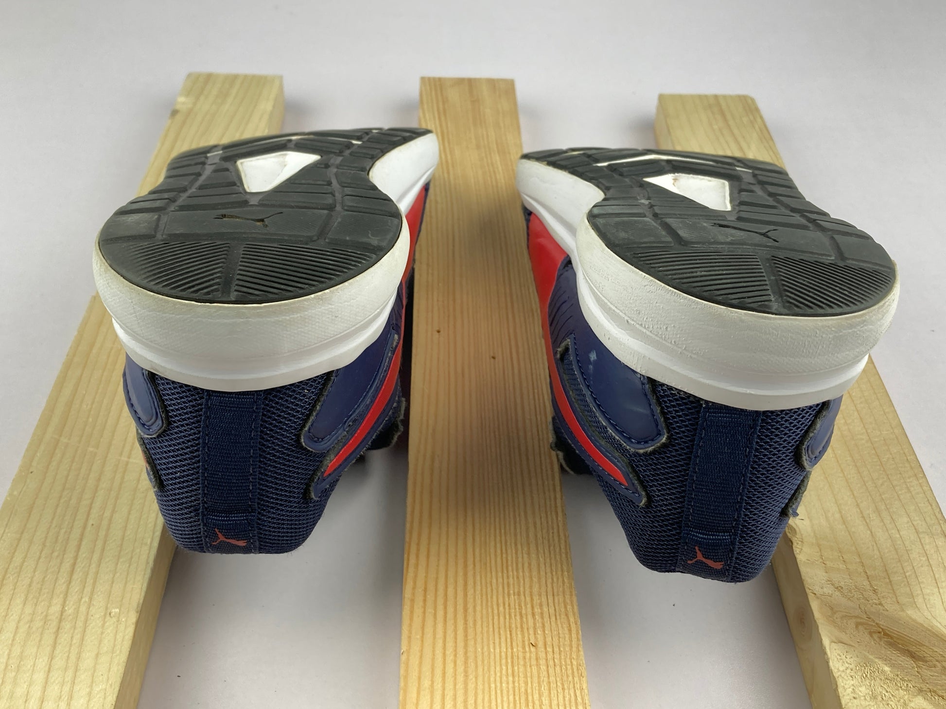 Puma Escaper 'Blue/Red'-Running-Athletic Corner