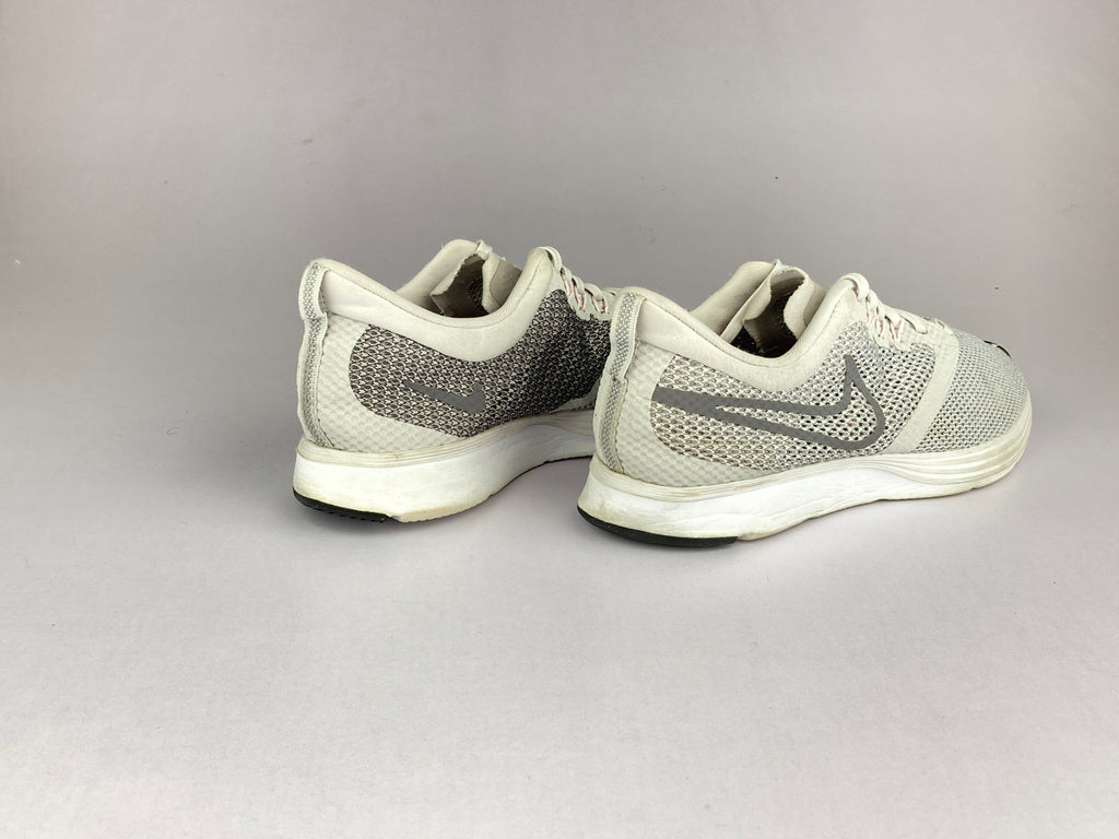 Nike Wmns Zoom Strike 'Vast Grey' aj0188-006-Running-Athletic Corner