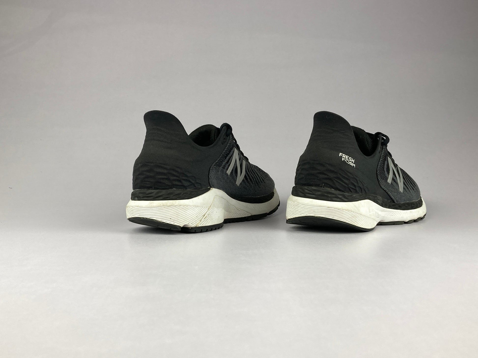 New Balance Wmns 860 Fresh Foam 'Black/White' DW860B11-Running-Athletic Corner