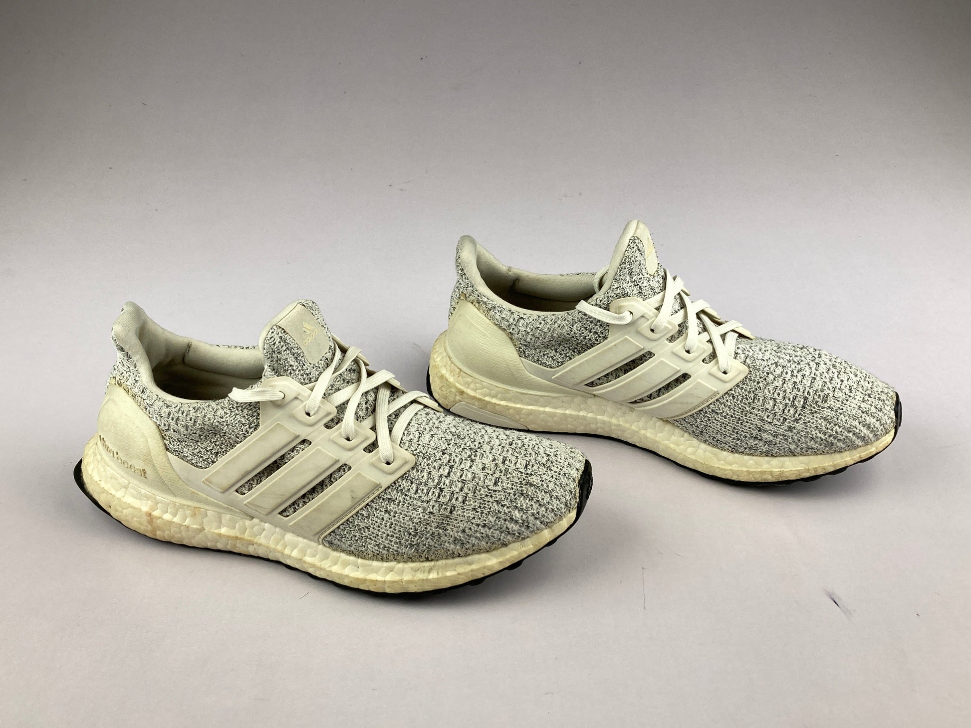 Shoes that are available online in Pakistan at athleticorner.com
