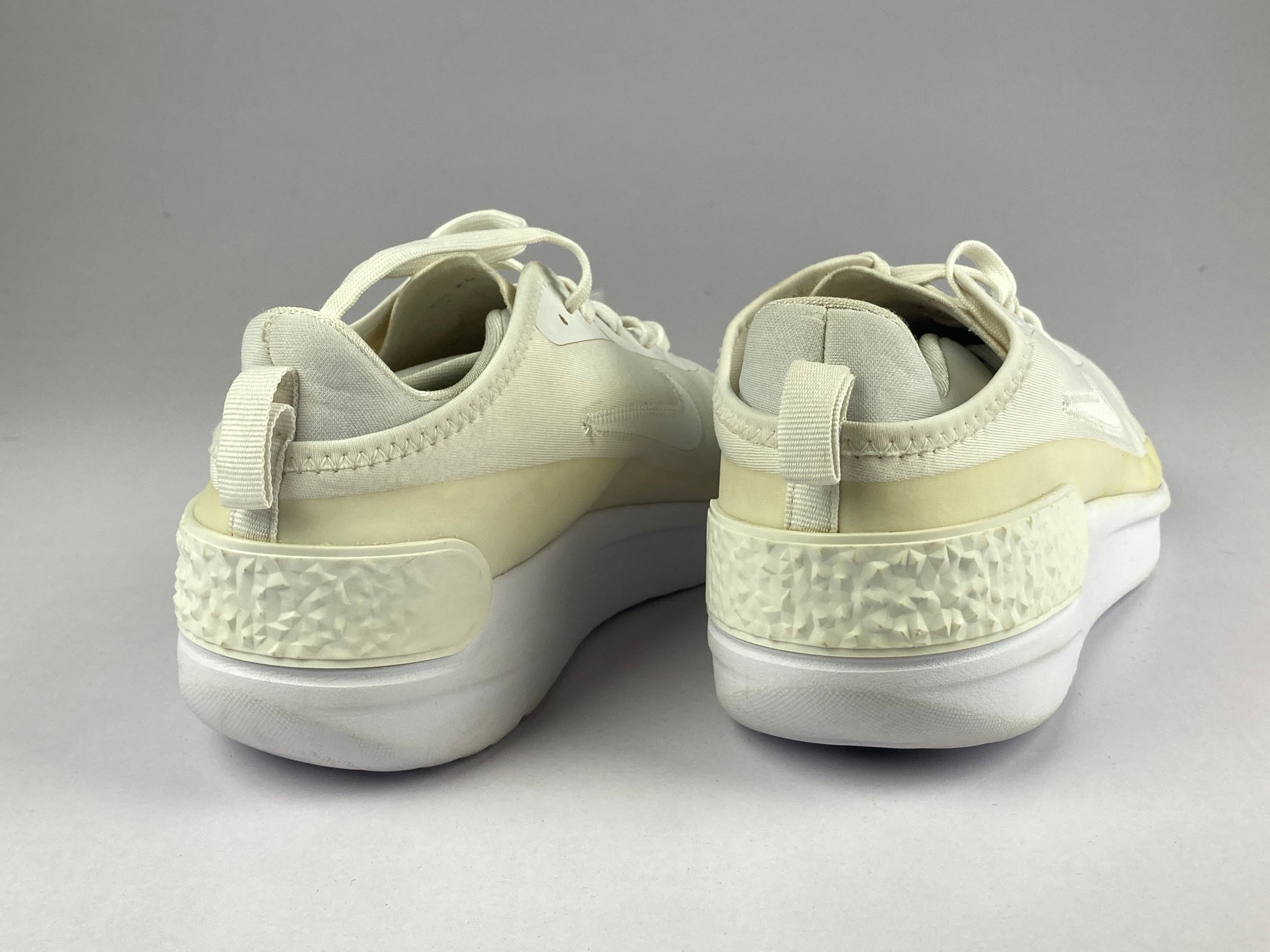 Nike Wmns Amixa 'White/Black' CD5403-100-Sneakers-Athletic Corner
