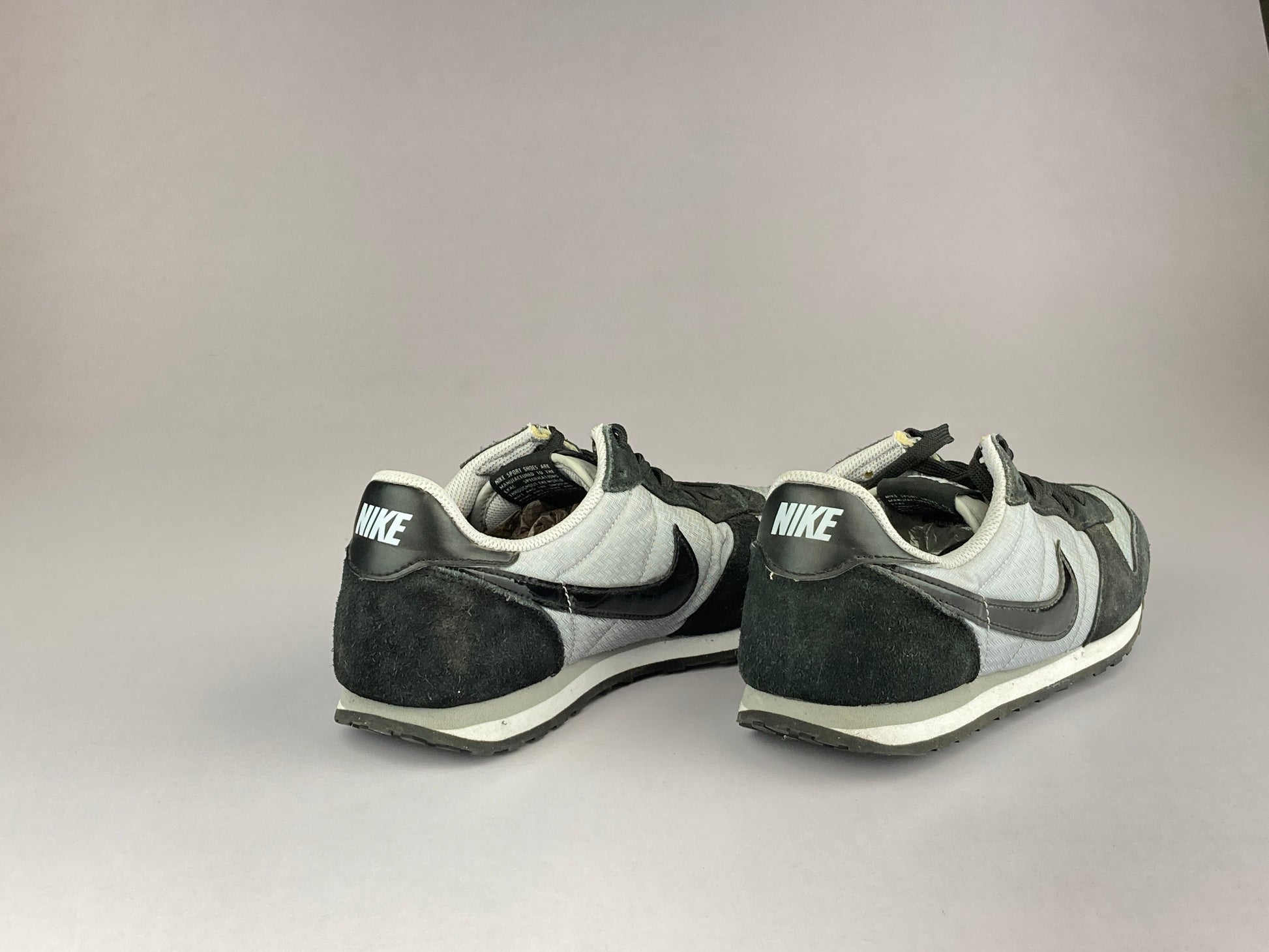 Nike Wmns Genicco 'Black/Grey' 644451-002-Running-Athletic Corner
