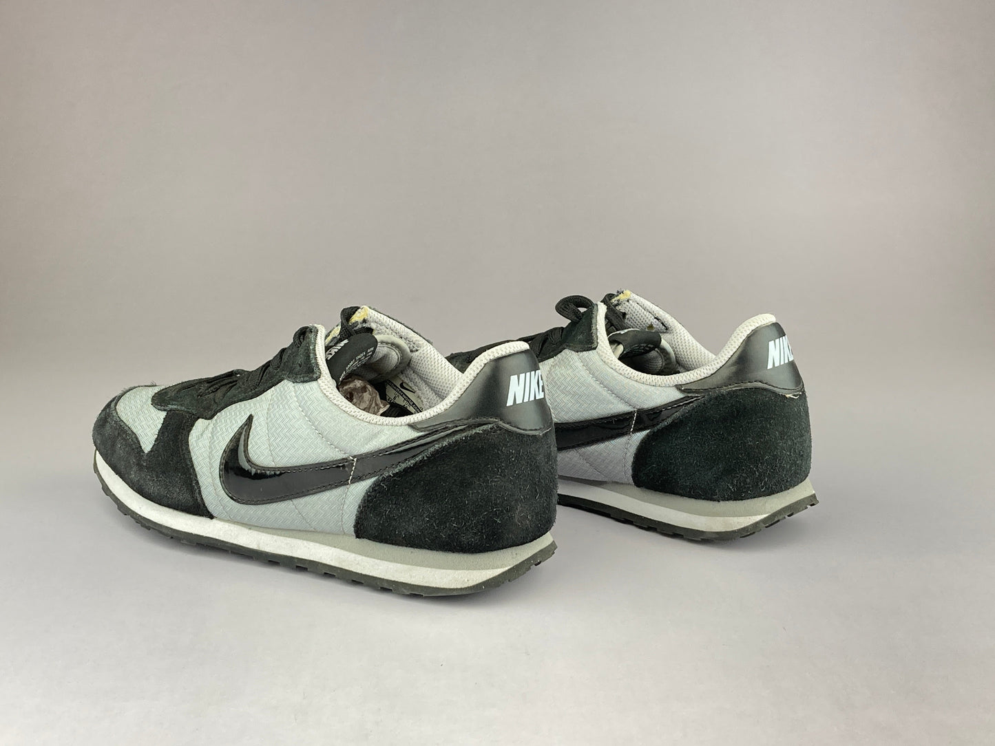 Nike Wmns Genicco 'Black/Grey' 644451-002-Running-Athletic Corner