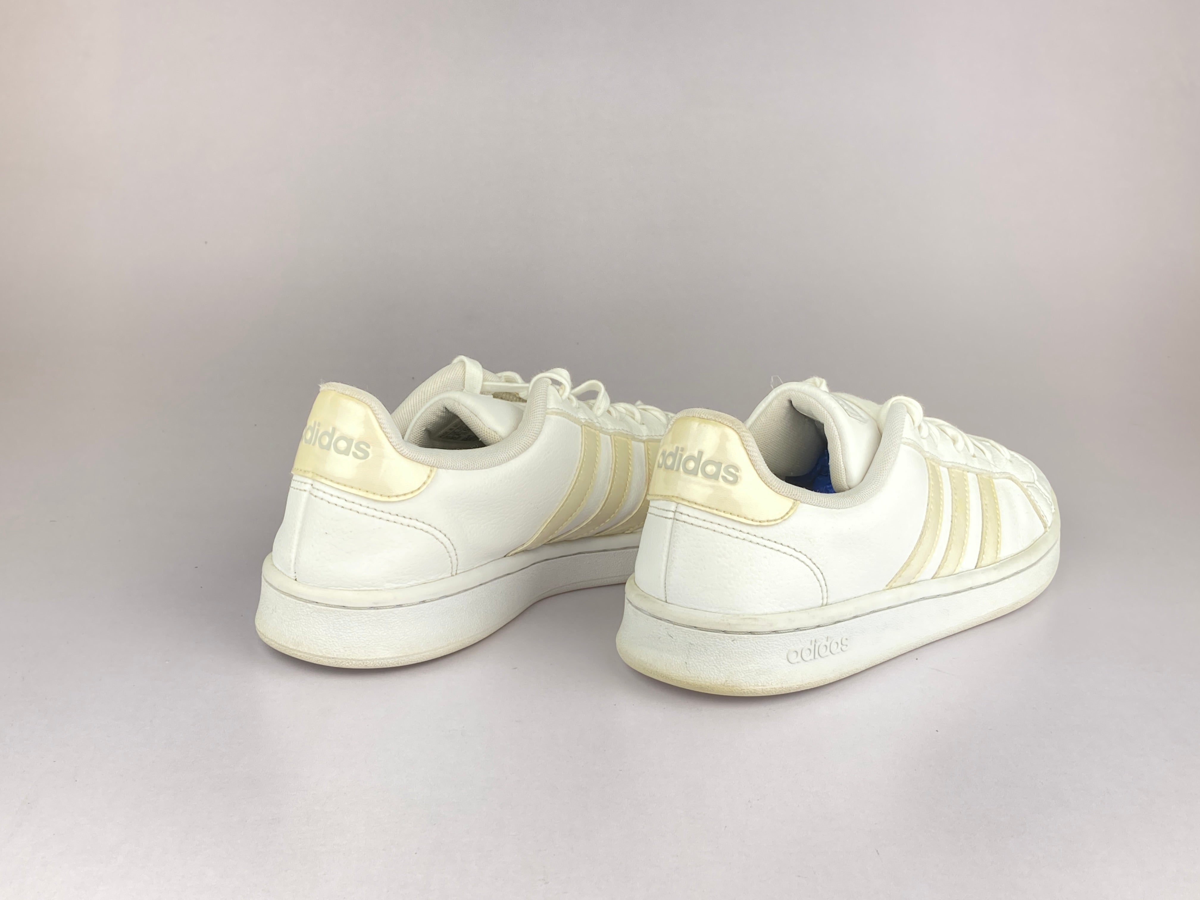 Ee8172 adidas sales