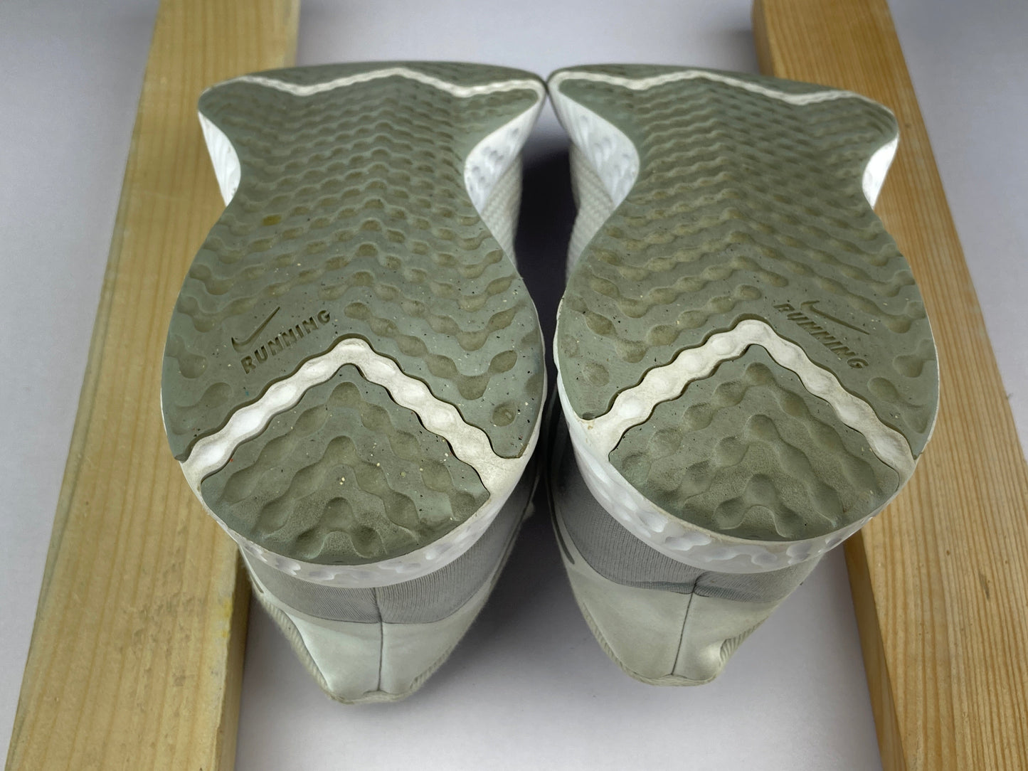 Nike Wmns Revolution 5 'White/Pure Platinum' BQ3207-100-Running-Athletic Corner