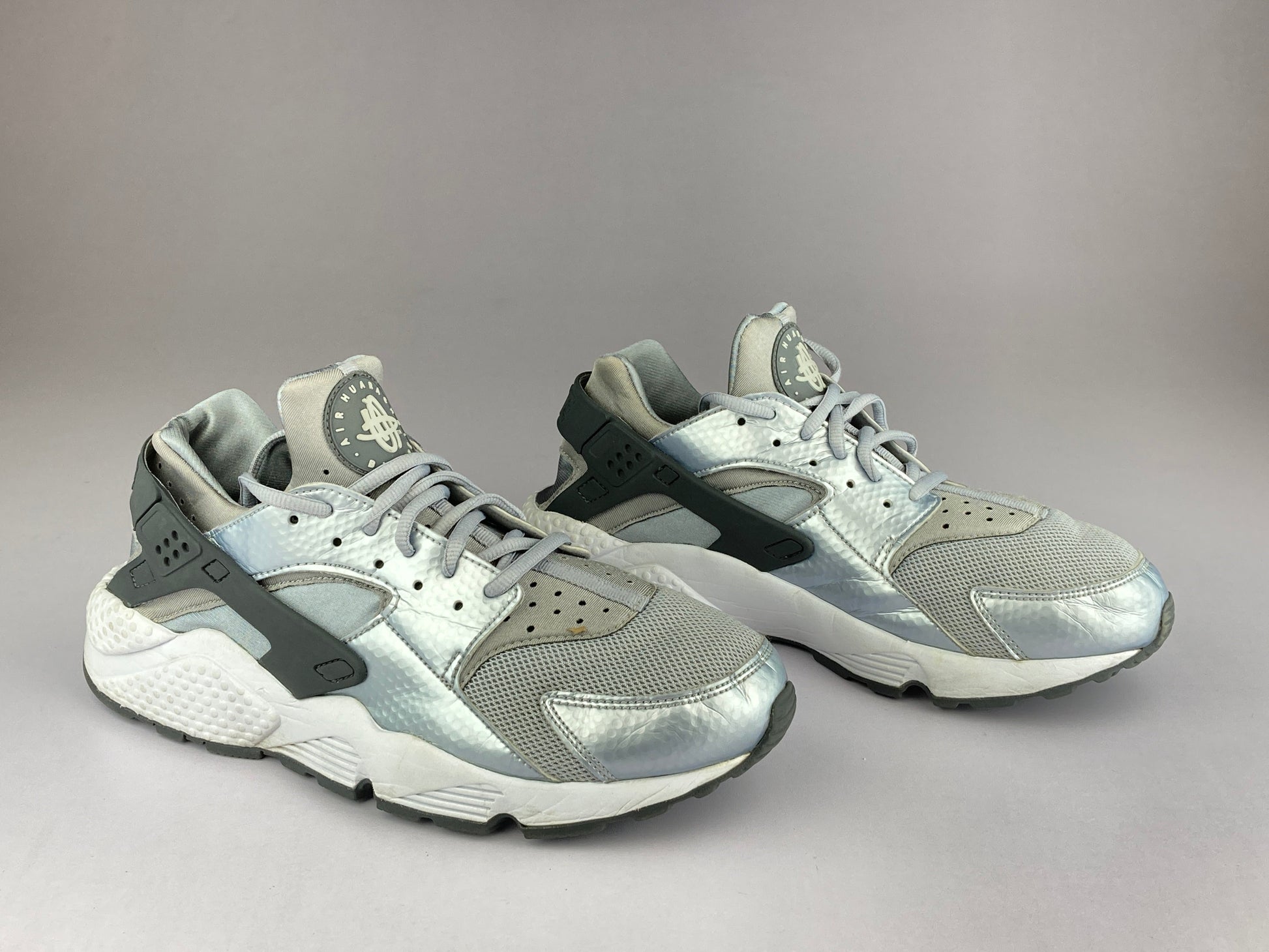 Nike Wmns Air Huarache Run 'Dark Grey-White' 634835-014-Running-Athletic Corner