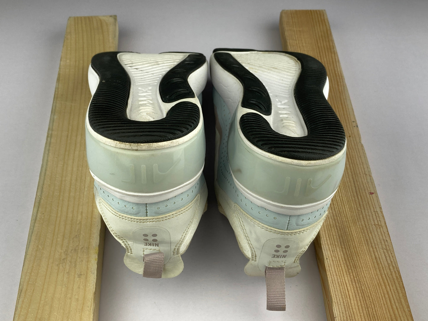 Nike Wmns Air Max Dia 'Summit White Aura' CJ0636-101-Sneakers-Athletic Corner