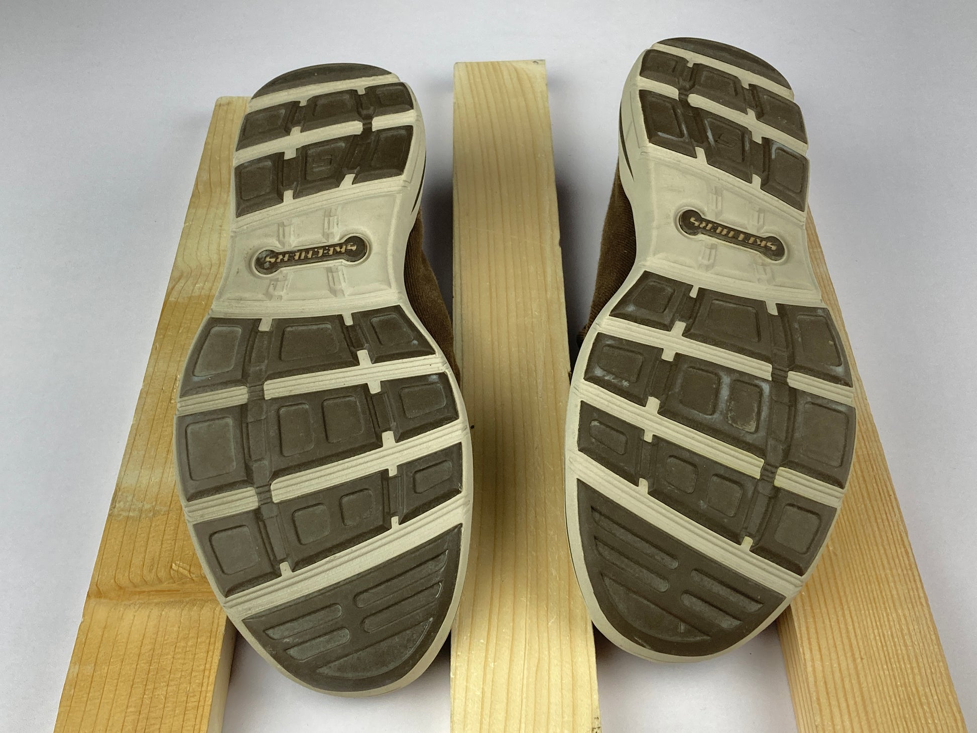 Skechers Choc Harper Brawley Slip on 'Brown' sn 65178-Sneakers-Athletic Corner