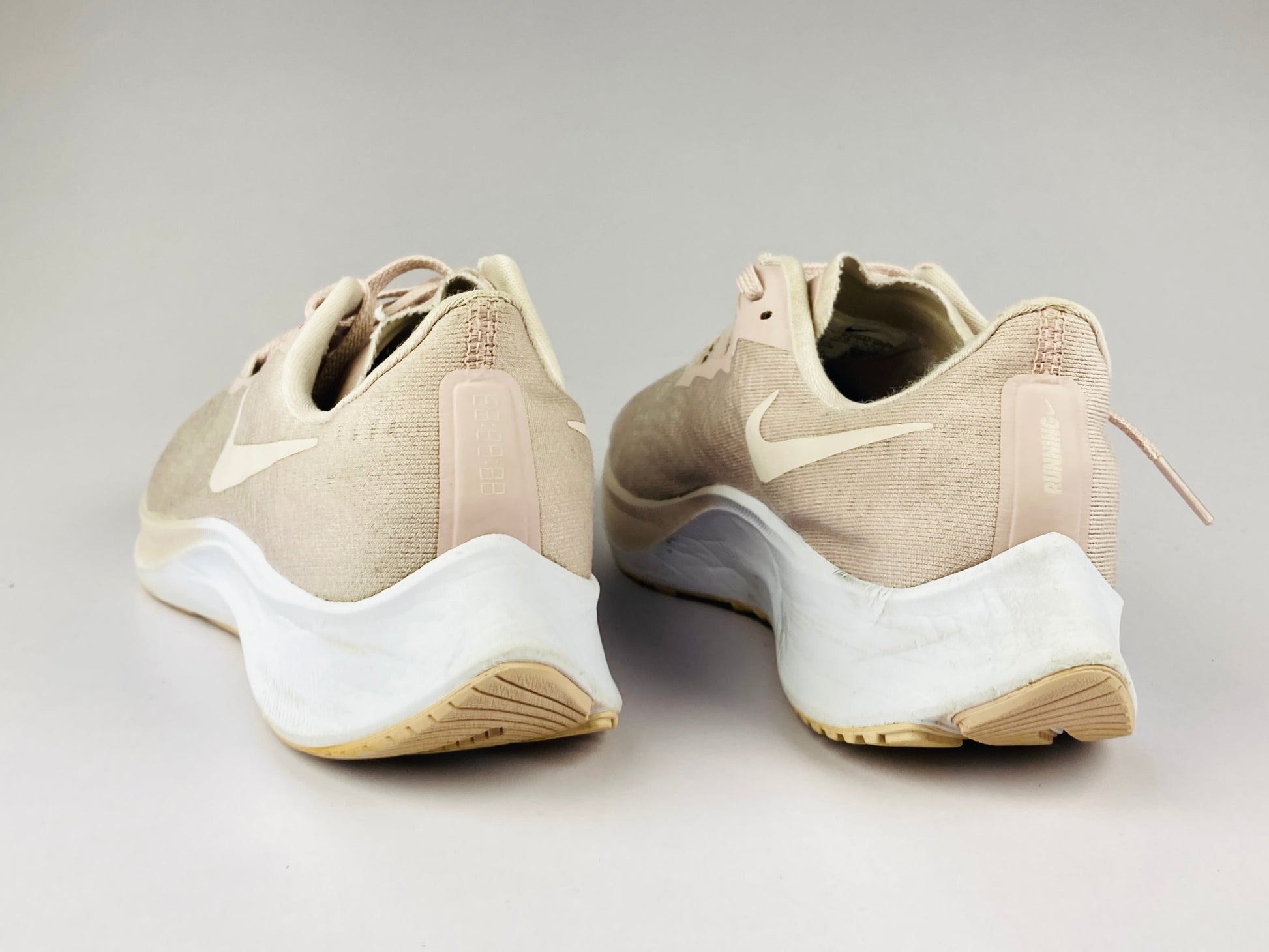 Shoes that are available online in Pakistan at athleticorner.com