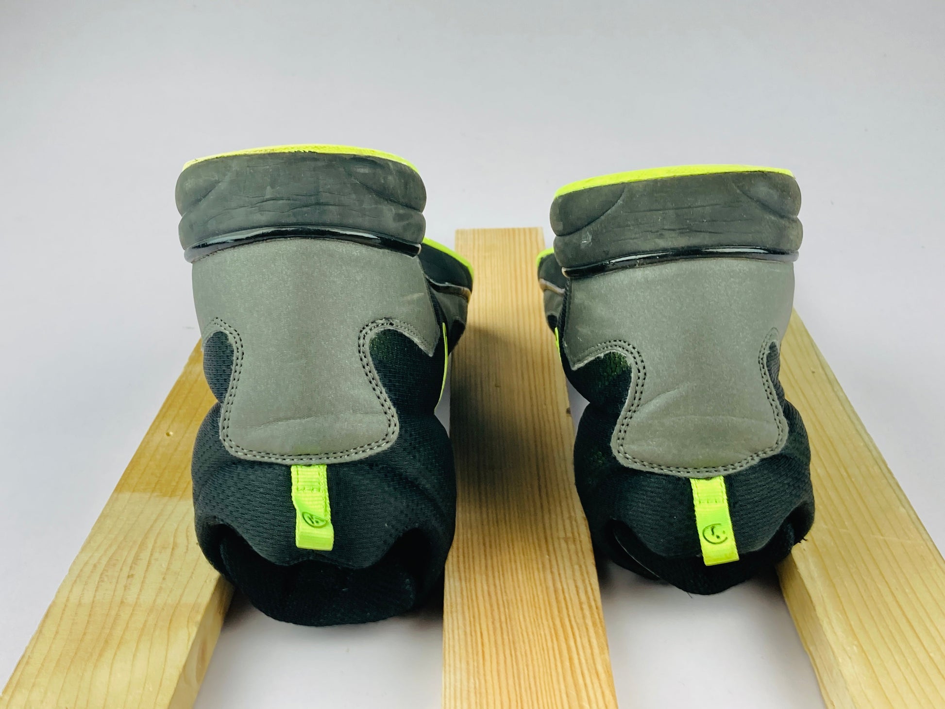 Zumba Wmns NWOT Energy Rush 'Black/Green' ZU1114-BLY-Running-Athletic Corner