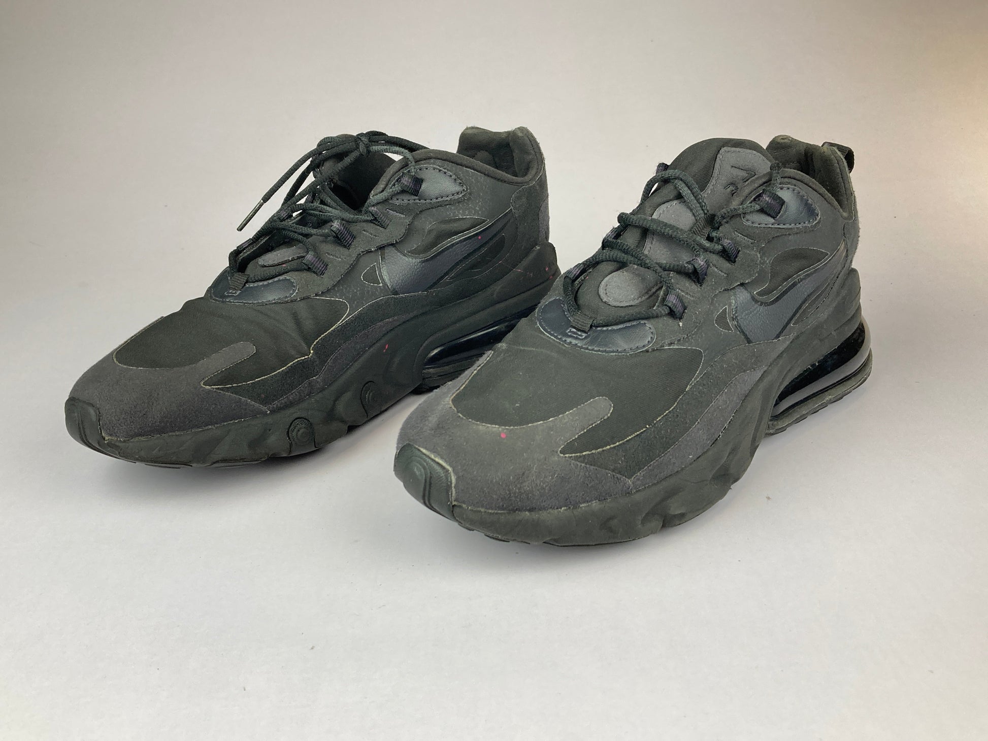Shoes that are available online in Pakistan at athleticorner.com