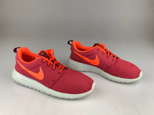 Nike Wmns Roshe One 'Deep Garnet Bright Crimson'