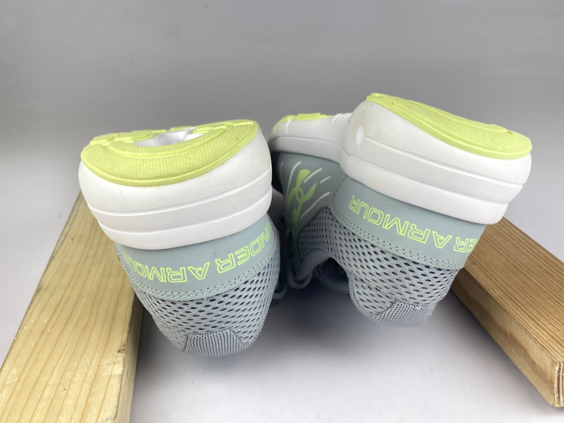 Under Armour Wmns Dash Run 2 'Gray' 1285488-941-Running-Athletic Corner