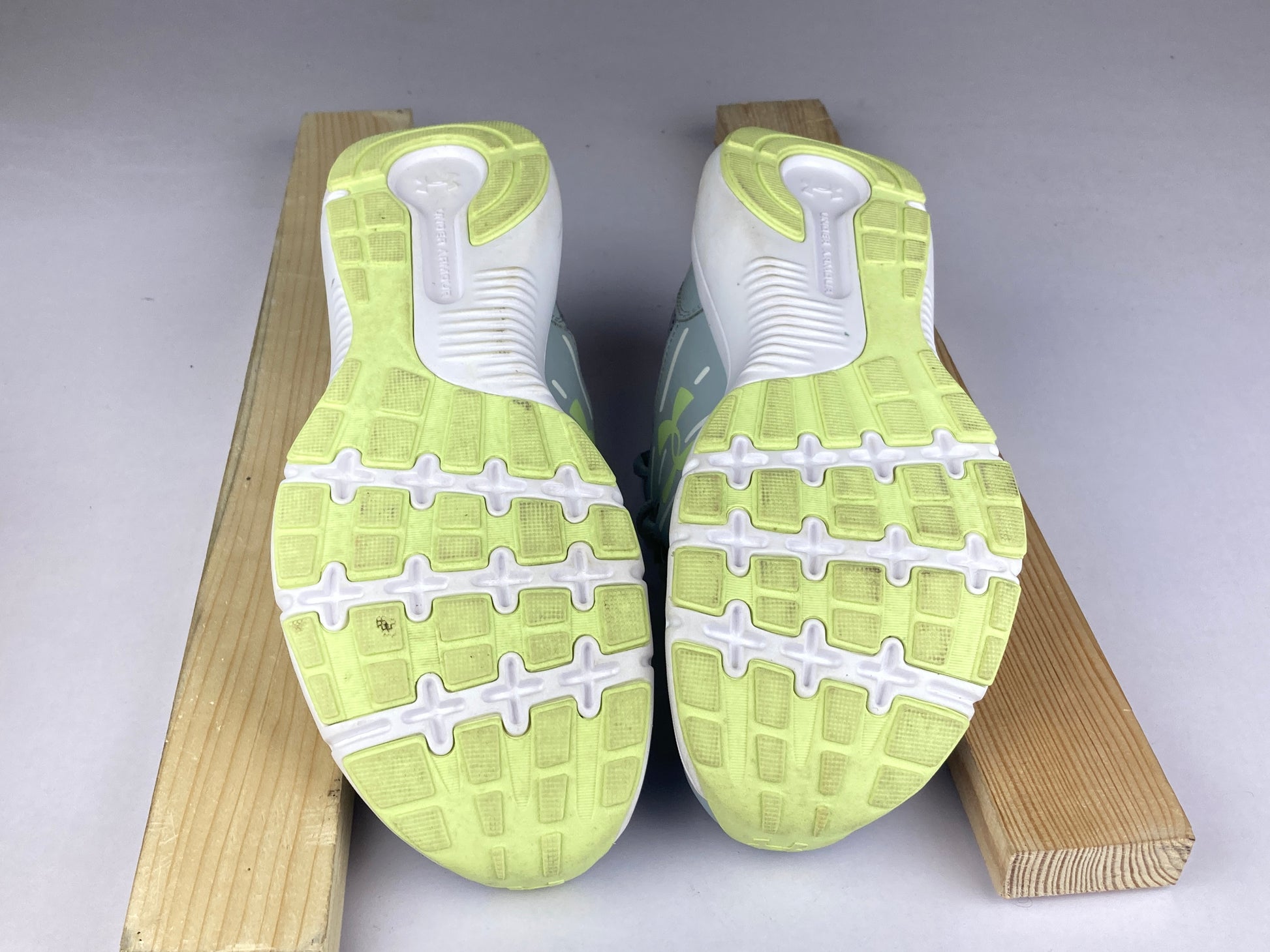 Under Armour Wmns Dash Run 2 'Gray' 1285488-941-Running-Athletic Corner