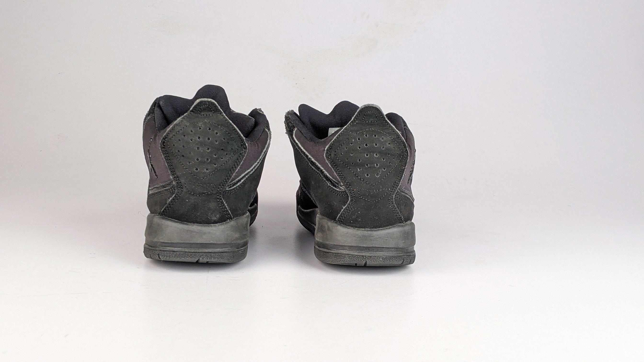 Nike Air Jordan Courtside 23 GS 'Triple Black'