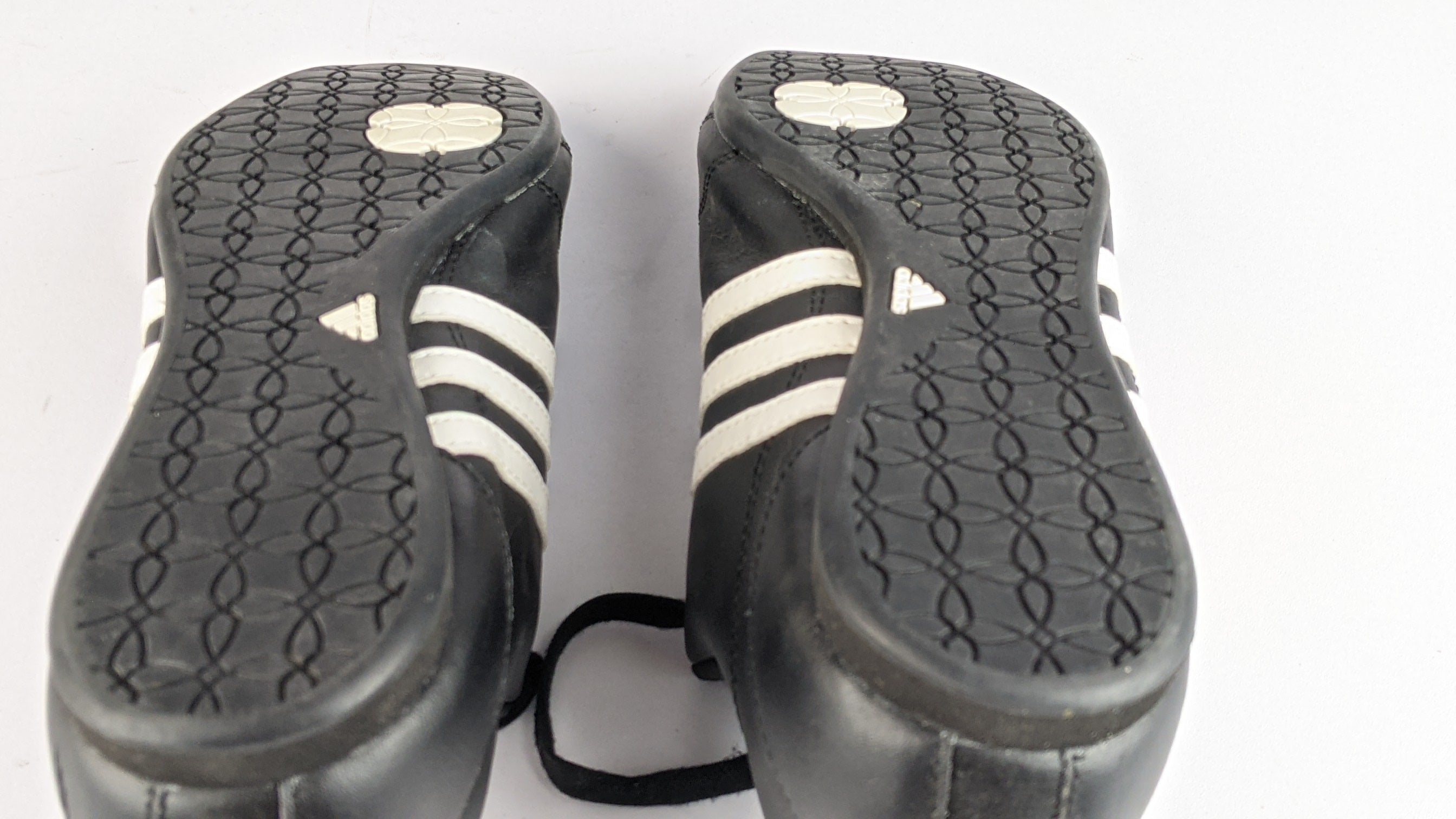 adidas Naloa III 'Black' g16344
